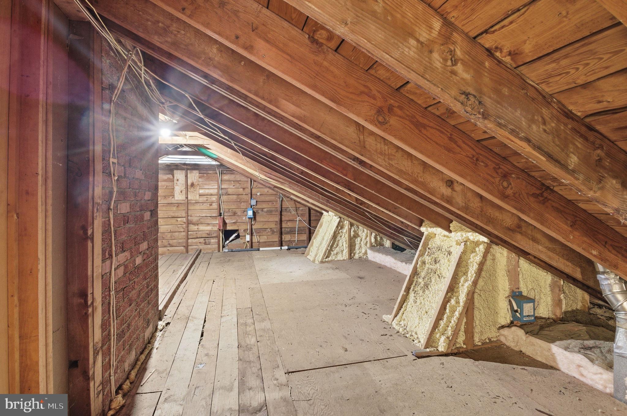 WILLOWRUN - Residential