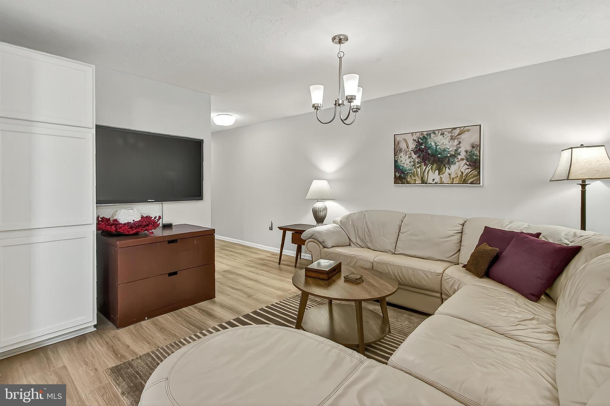 ARMFIELD FARMS - Residential