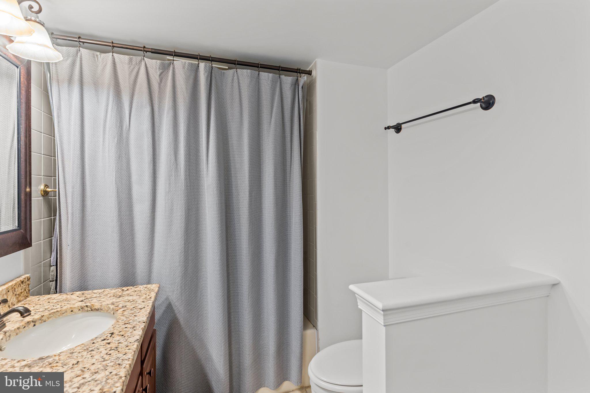 TANGLEWOOD - Residential