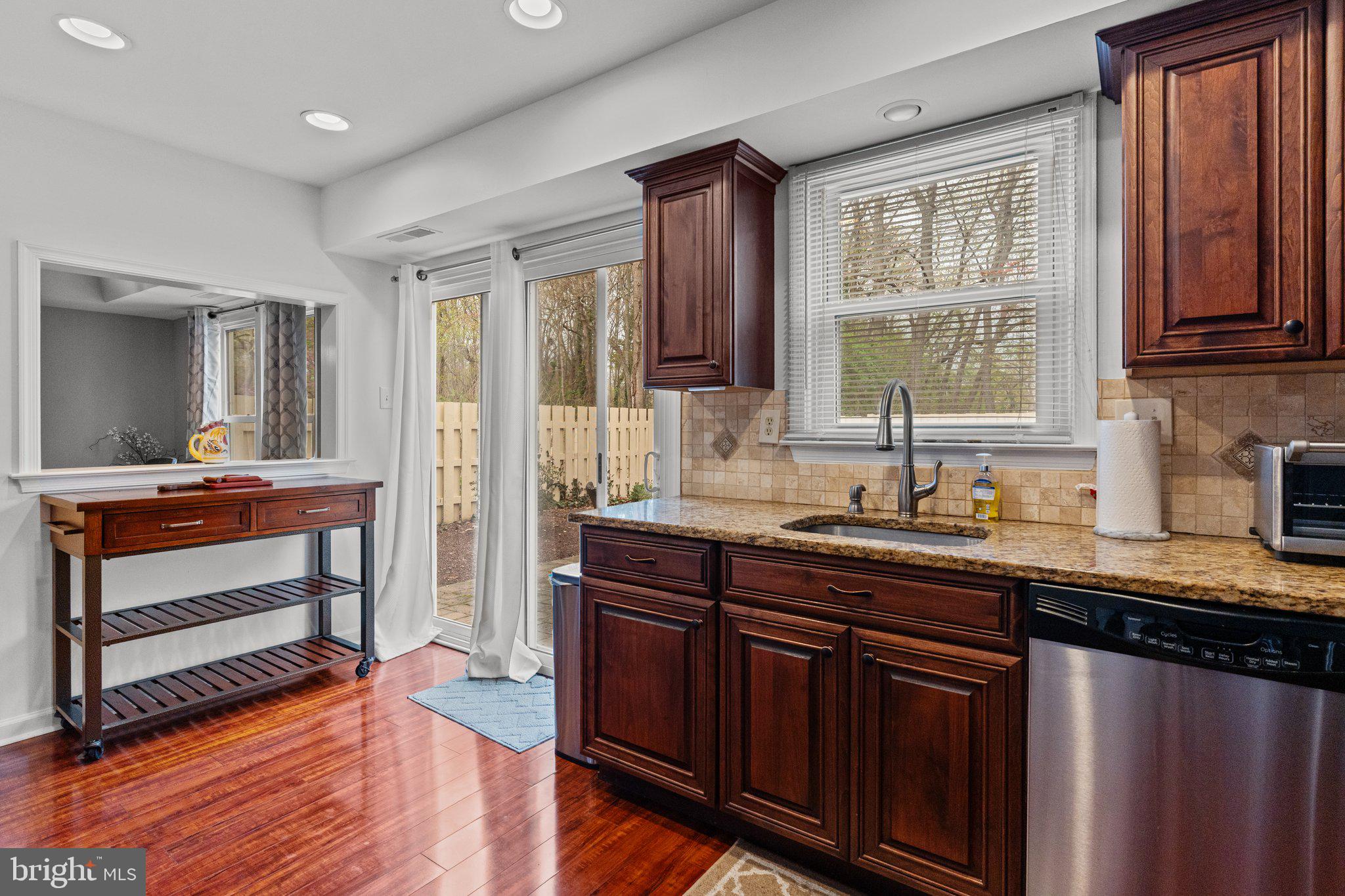 TANGLEWOOD - Residential