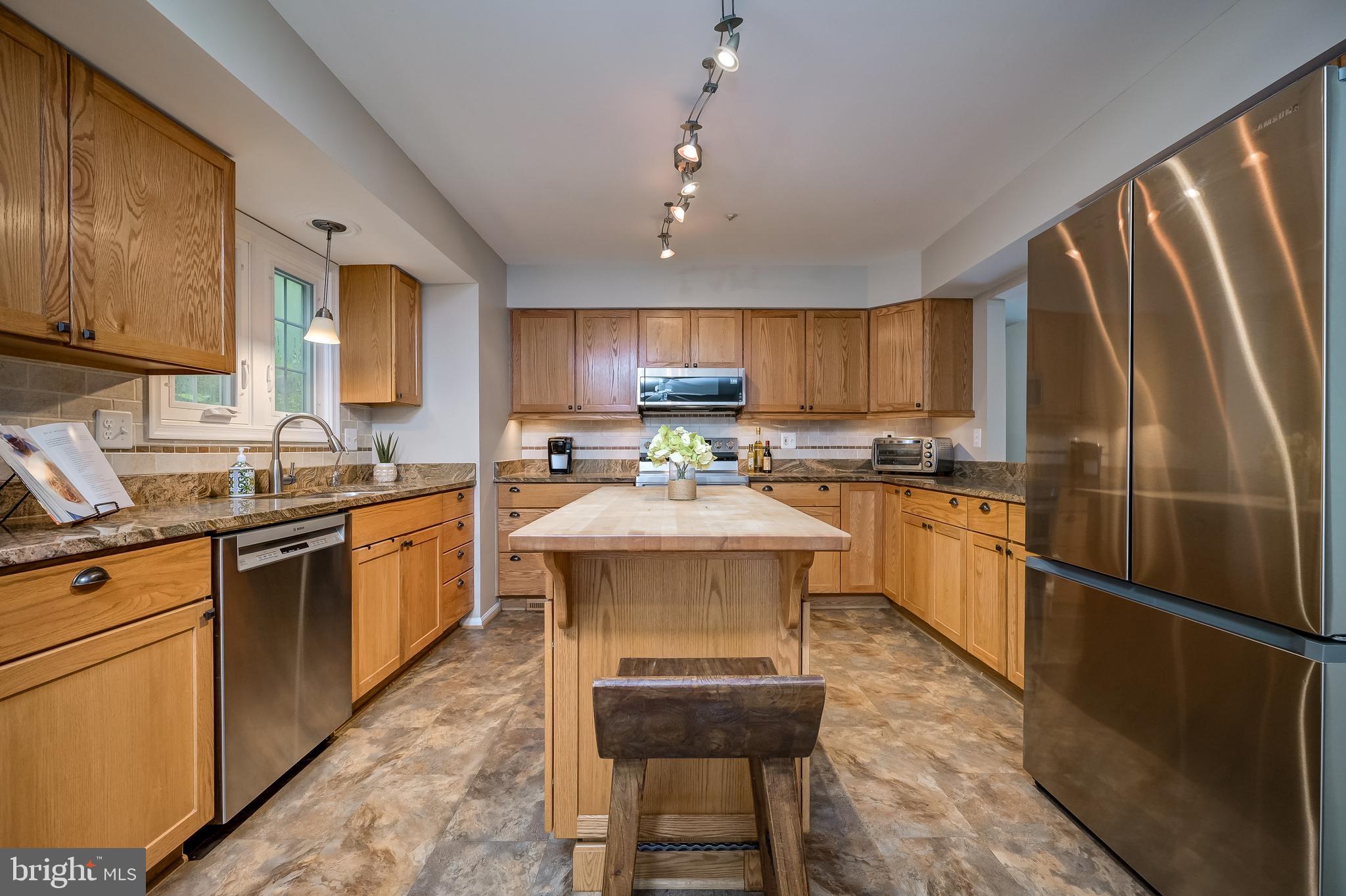 VILLAGE OF DORSEY SEARCH - Residential