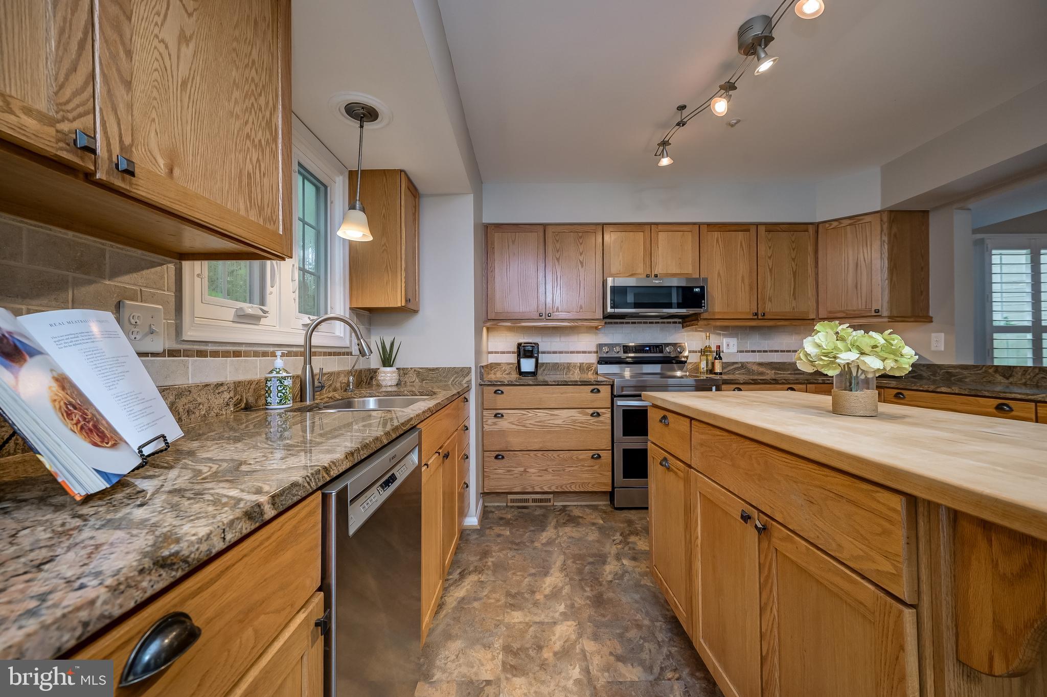 VILLAGE OF DORSEY SEARCH - Residential