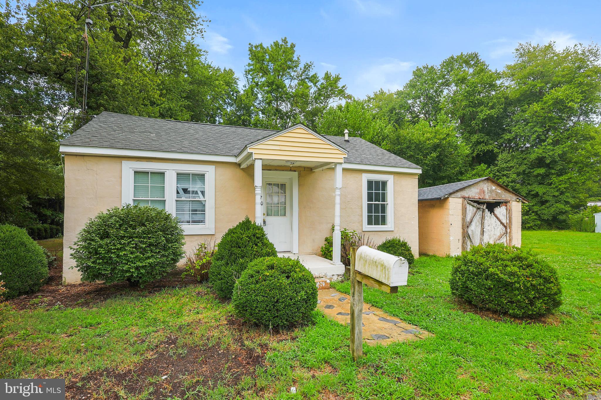 1470 EVERETTS CORNER ROAD