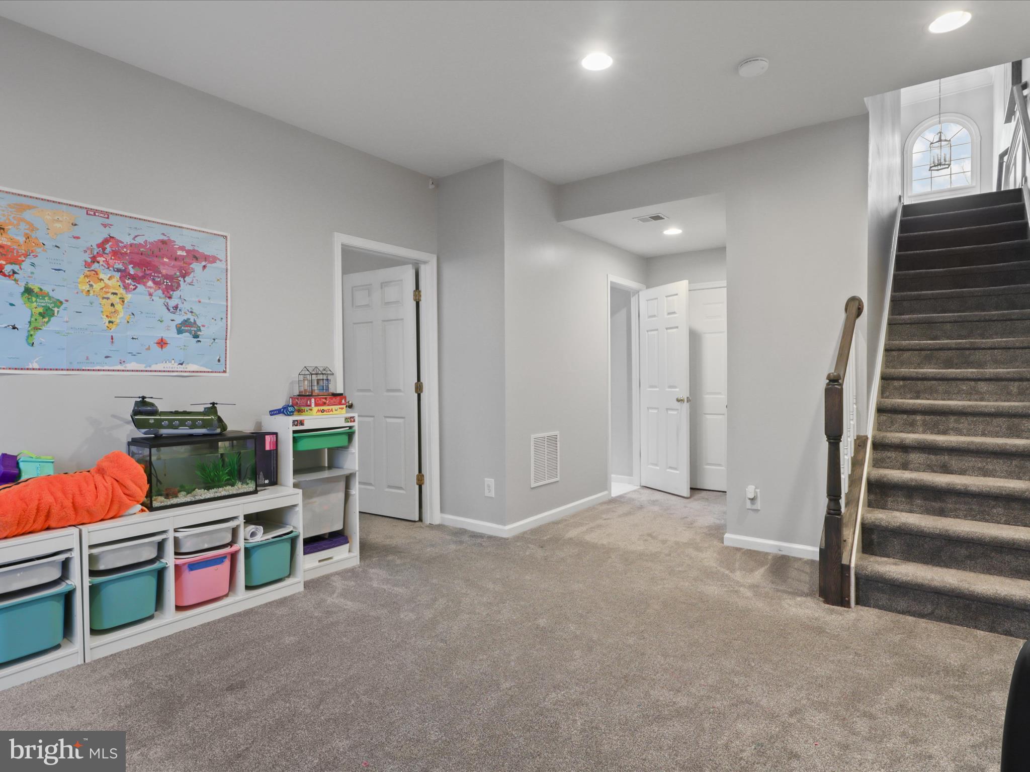 TANNERS RIDGE - Residential