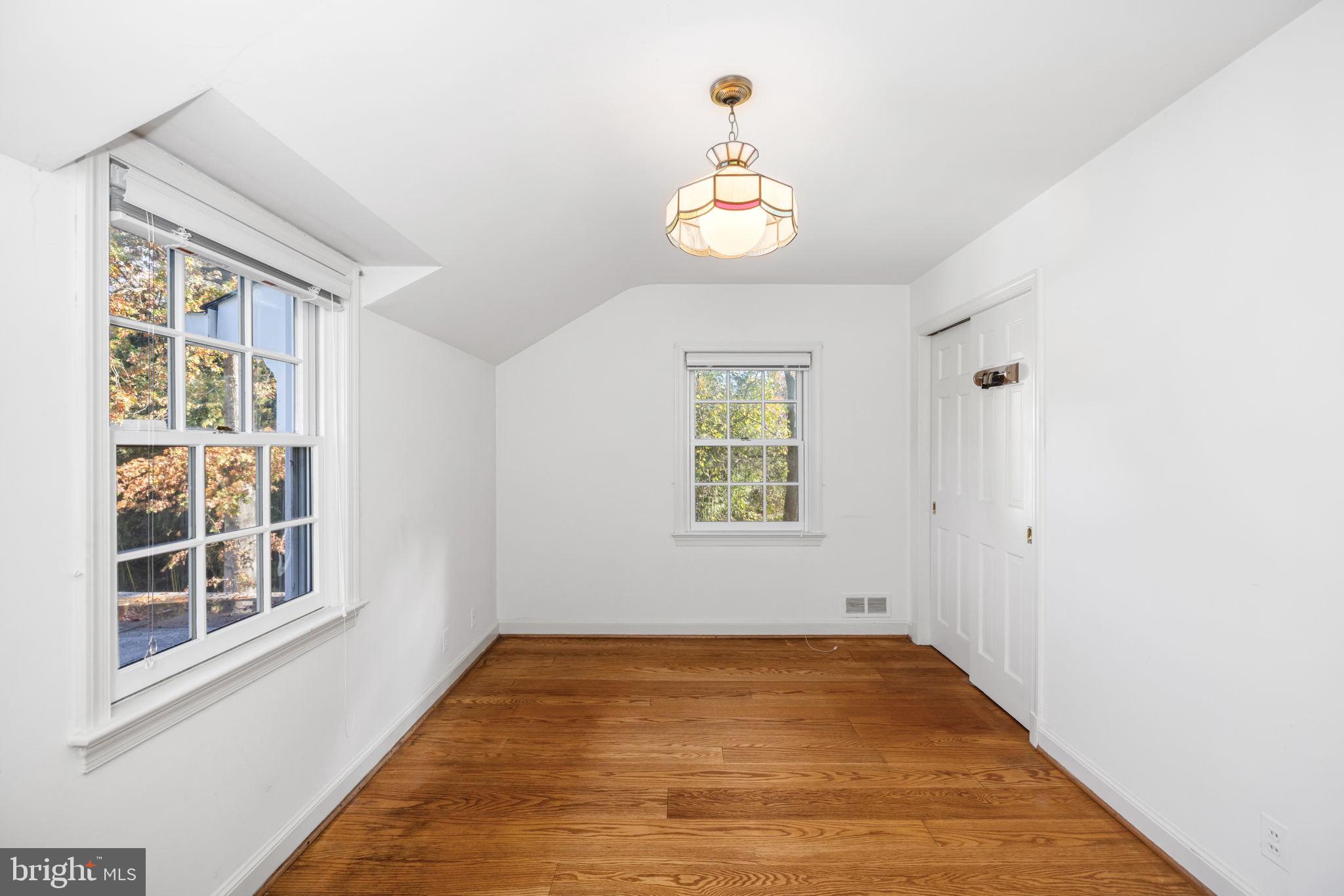 CHAPEL HILL - Residential