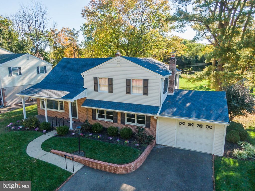 Photo of 312 E Mill Road, FLOURTOWN, PA 19031 (MLS # PAMC2159710)
