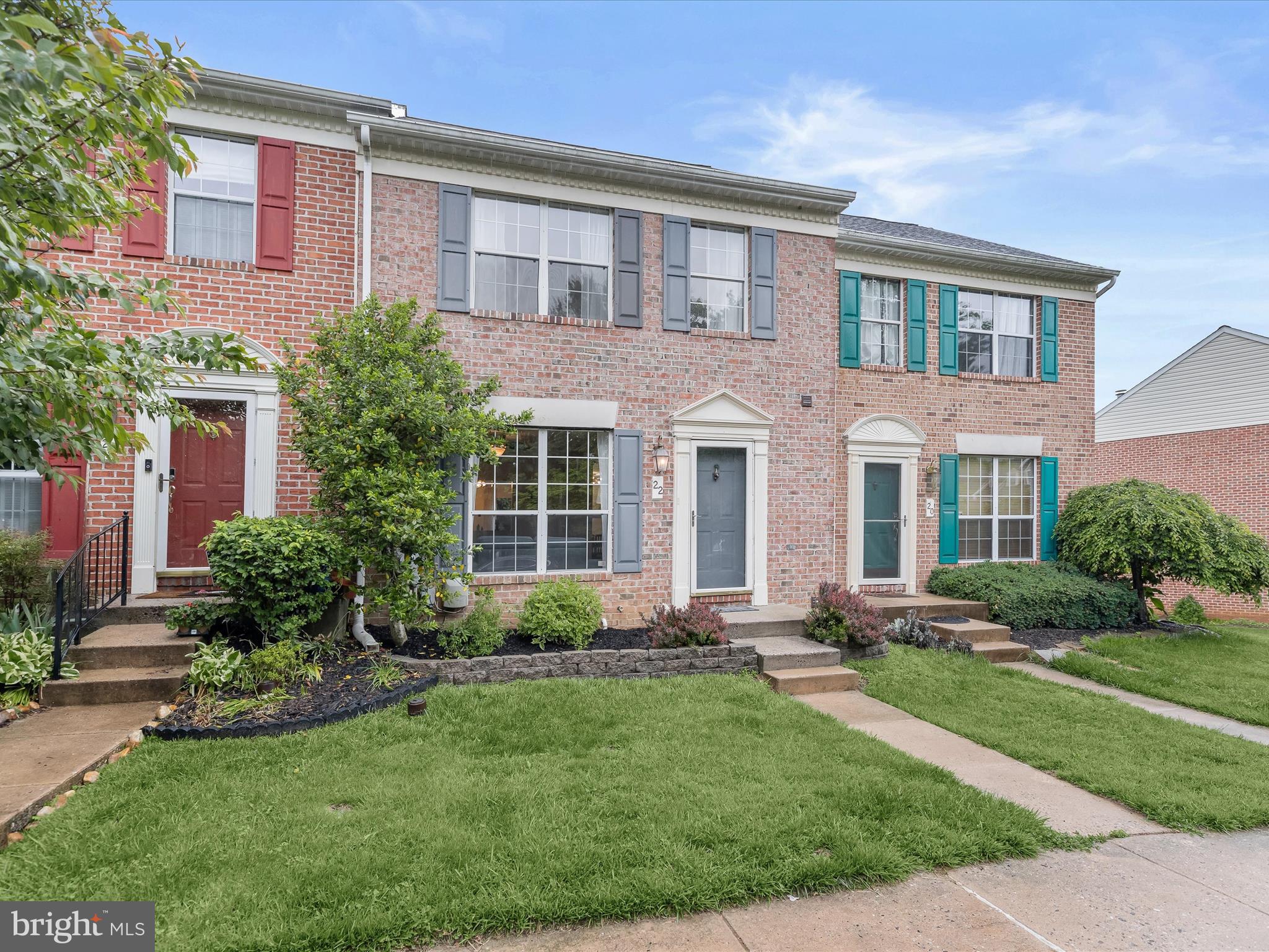 HUNTERS RUN - Residential