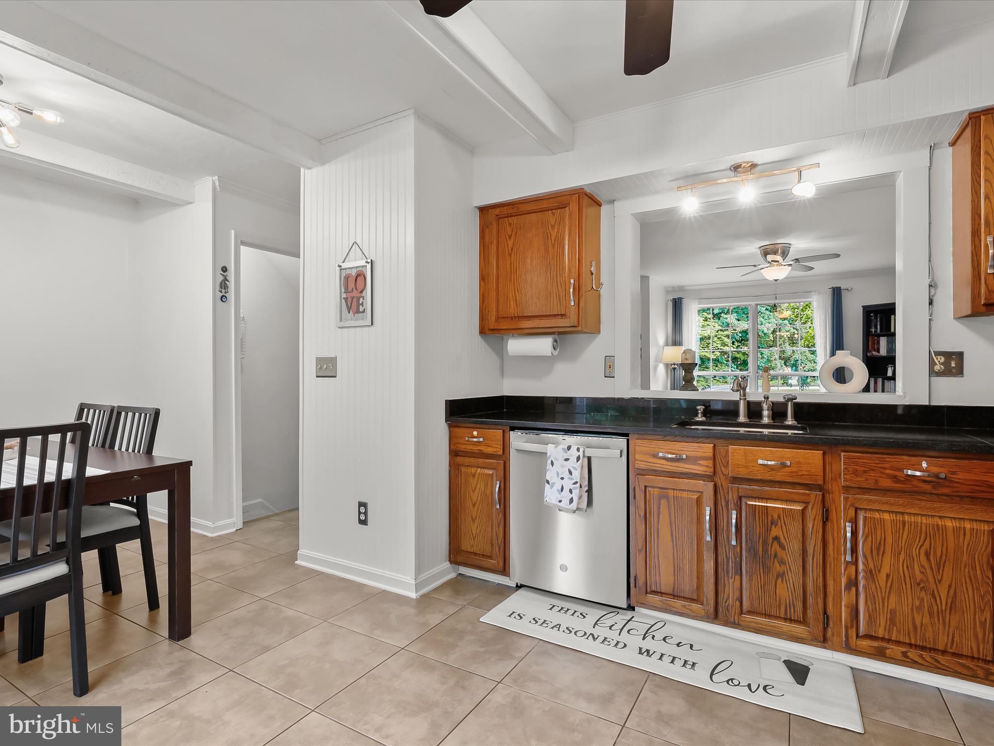 HUNTERS RUN - Residential