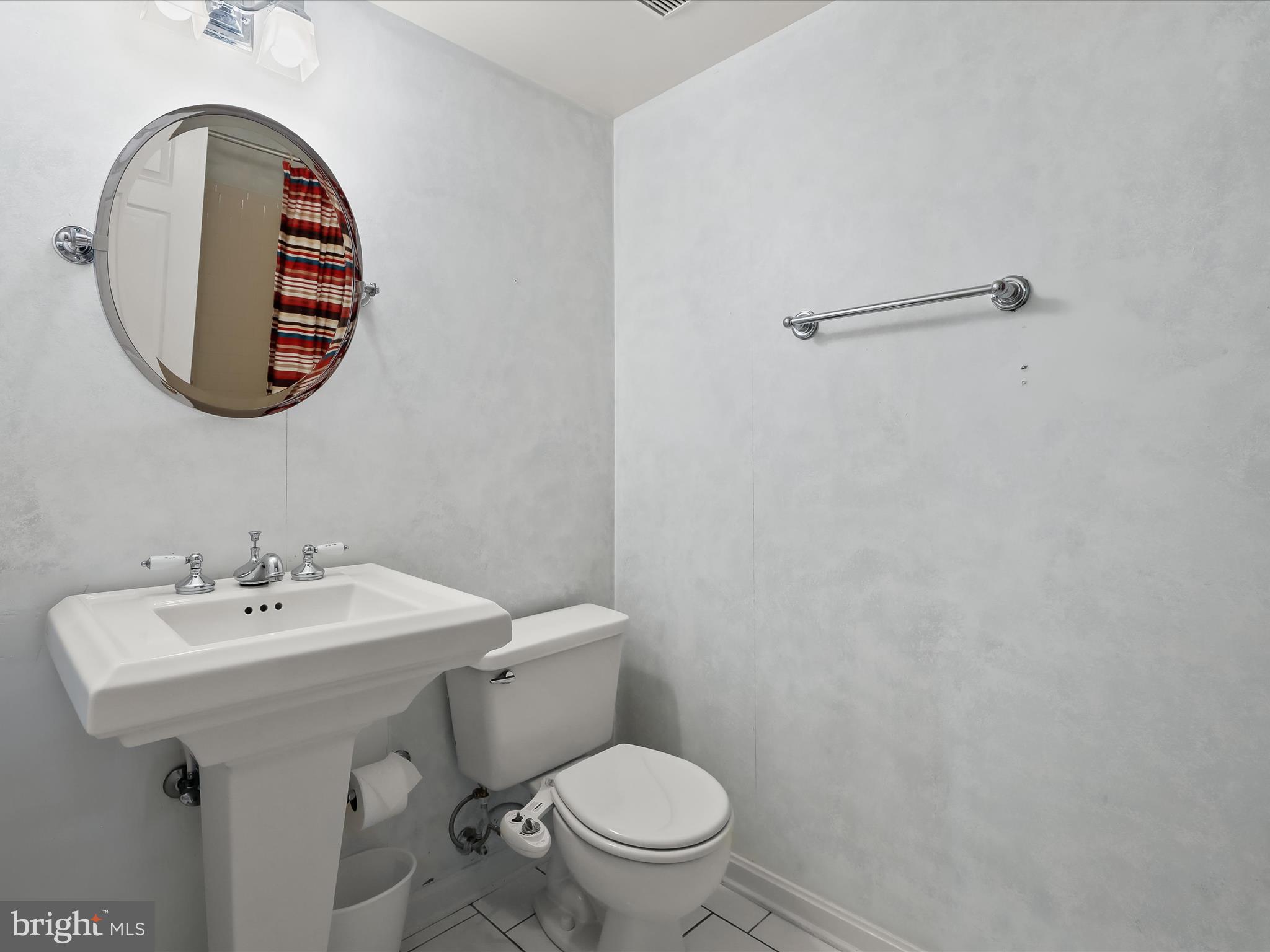 HUNTERS RUN - Residential