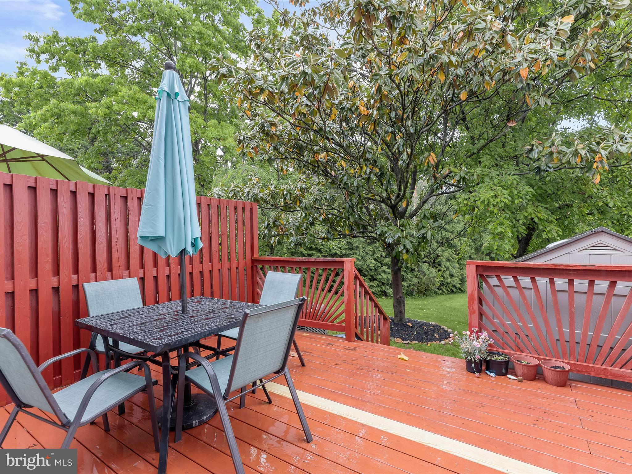 HUNTERS RUN - Residential