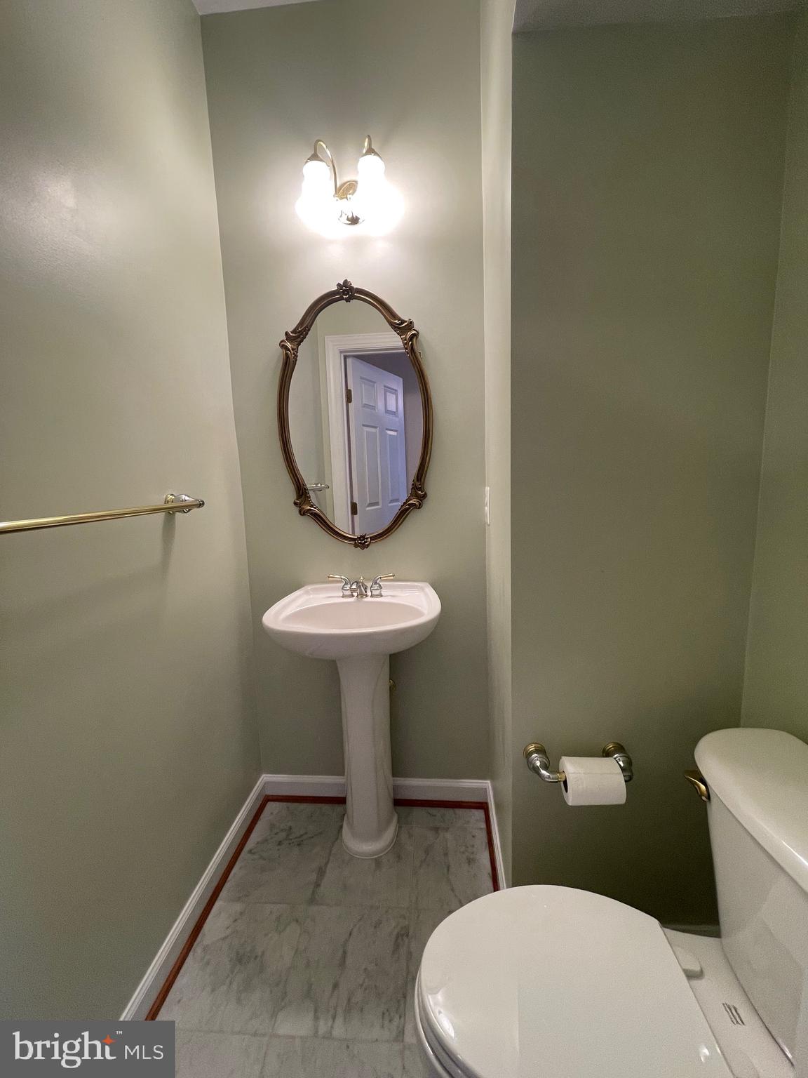 LAUREL CREST - Residential Lease