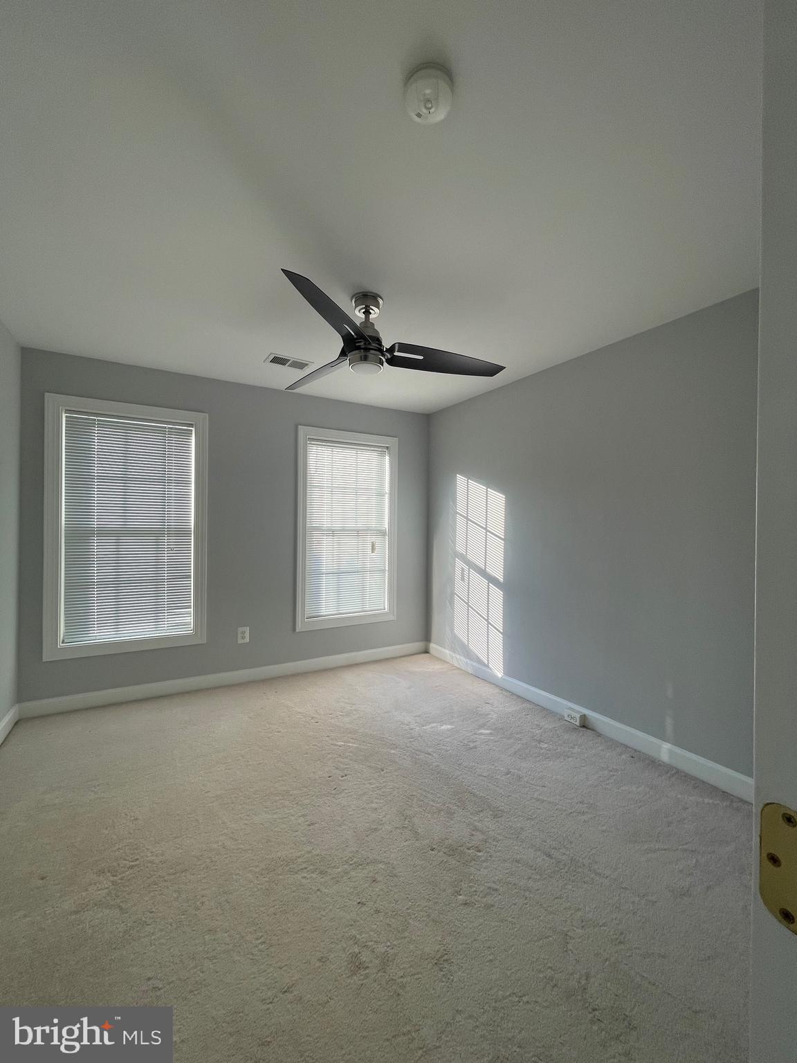 LAUREL CREST - Residential Lease