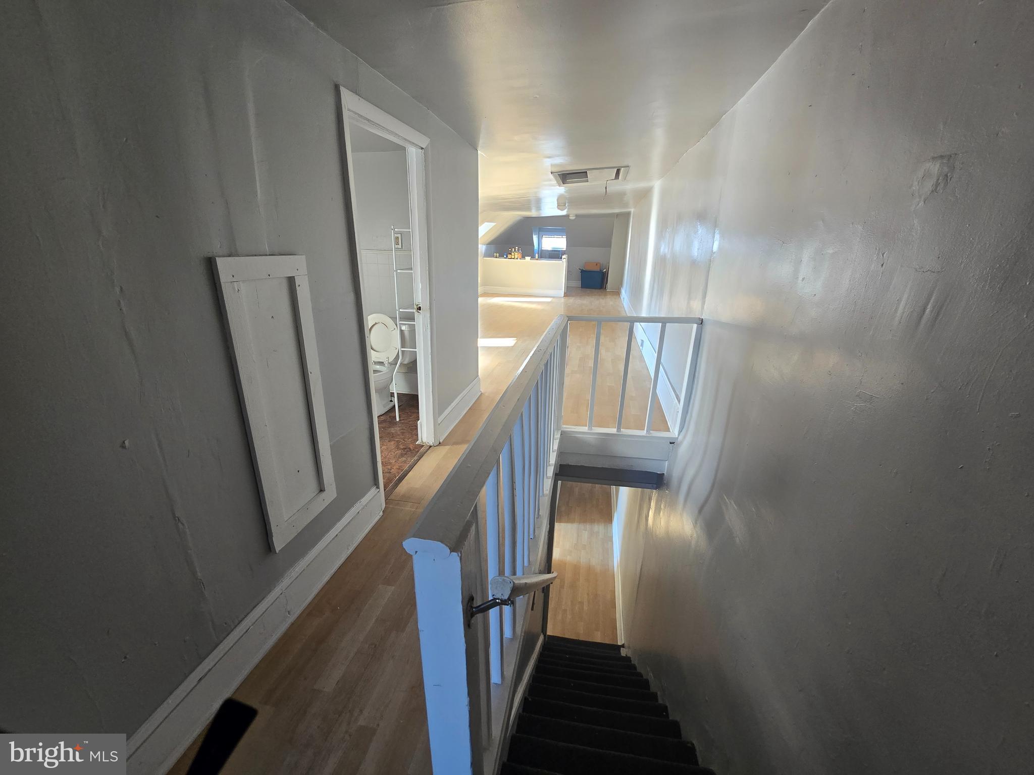 UNIVERSITY CITY - Residential Lease