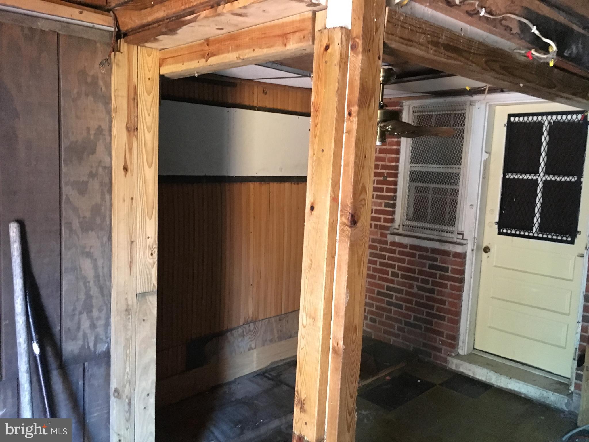 GLEN OAKS - Residential