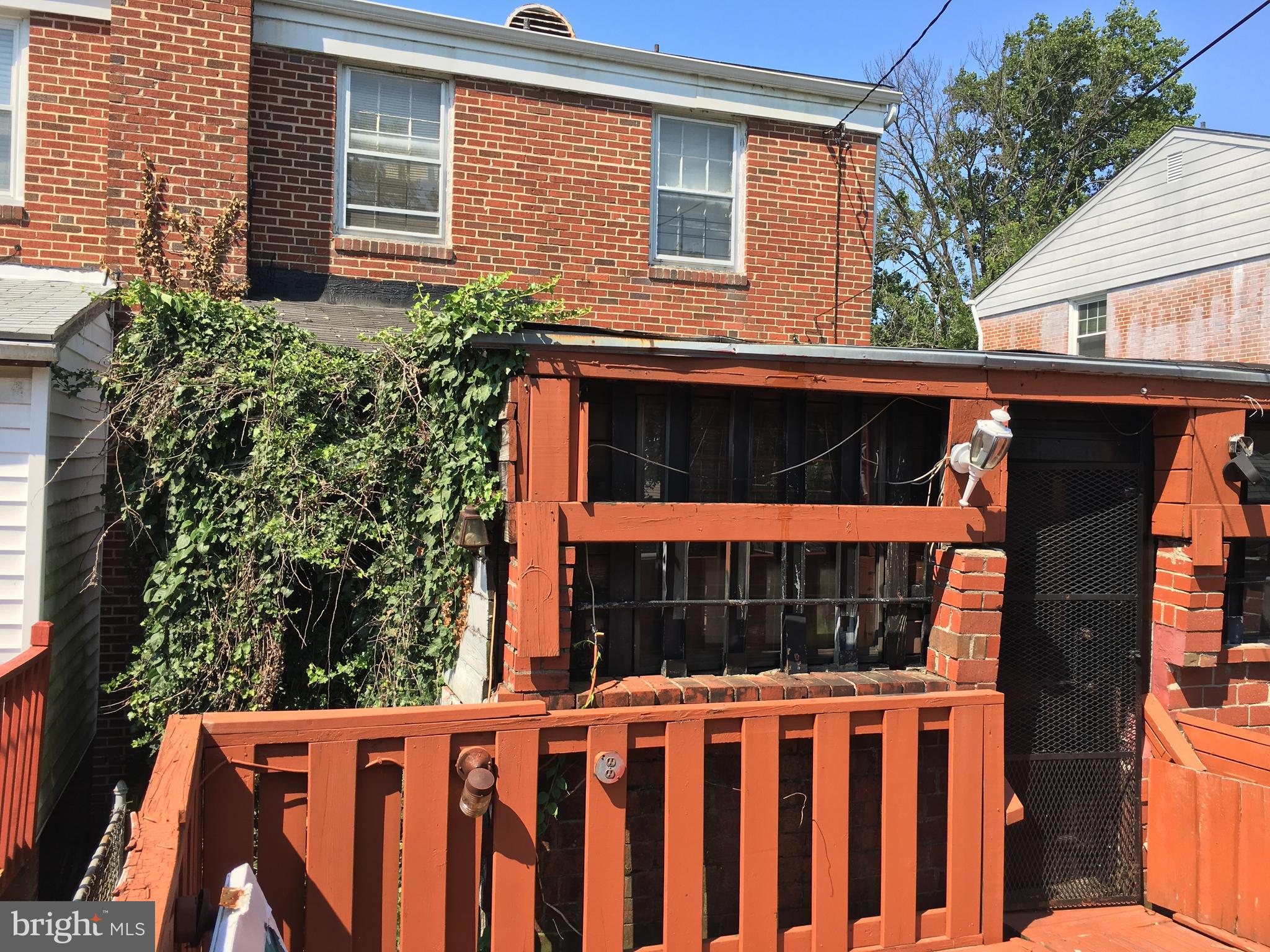 GLEN OAKS - Residential