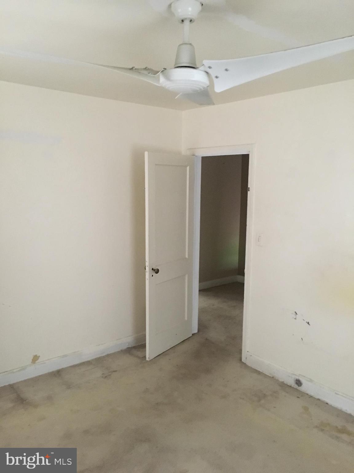 GLEN OAKS - Residential