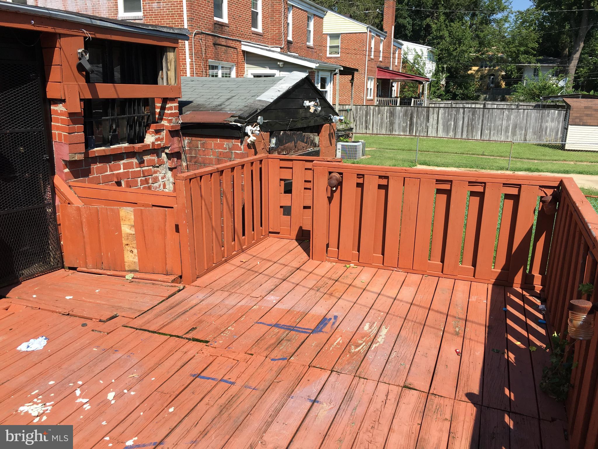 GLEN OAKS - Residential