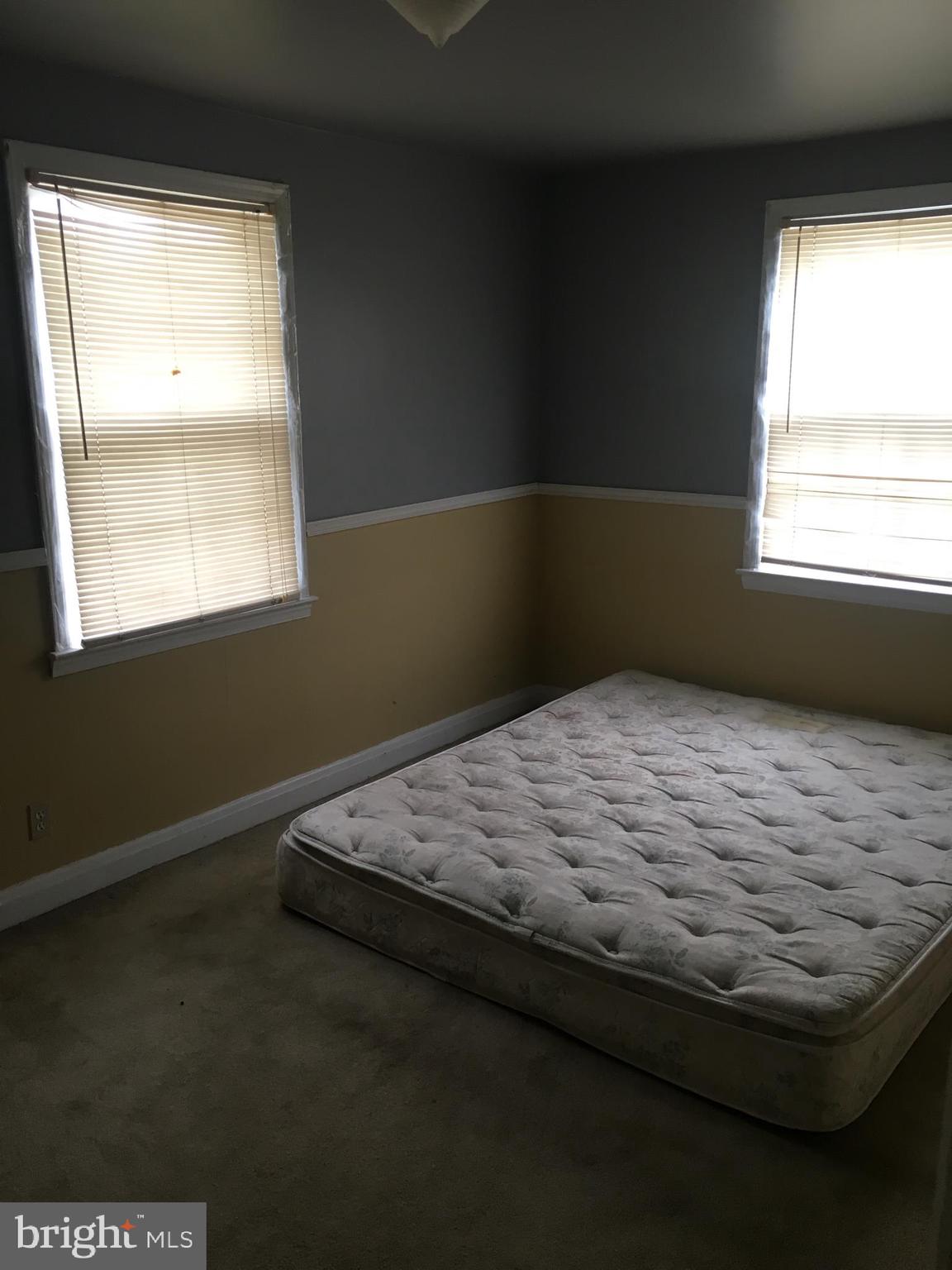 GLEN OAKS - Residential