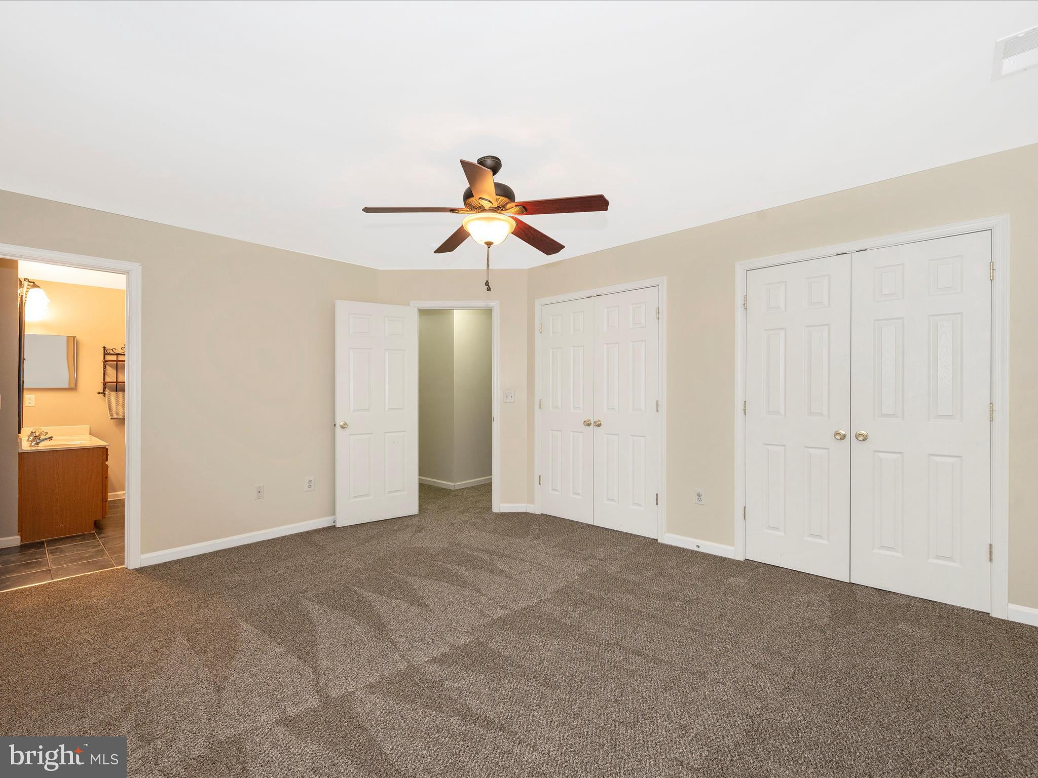 SUMMIT FARMS - Residential