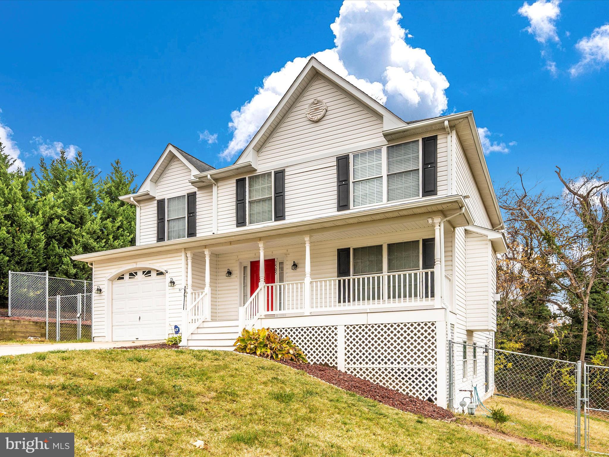 SUMMIT FARMS - Residential