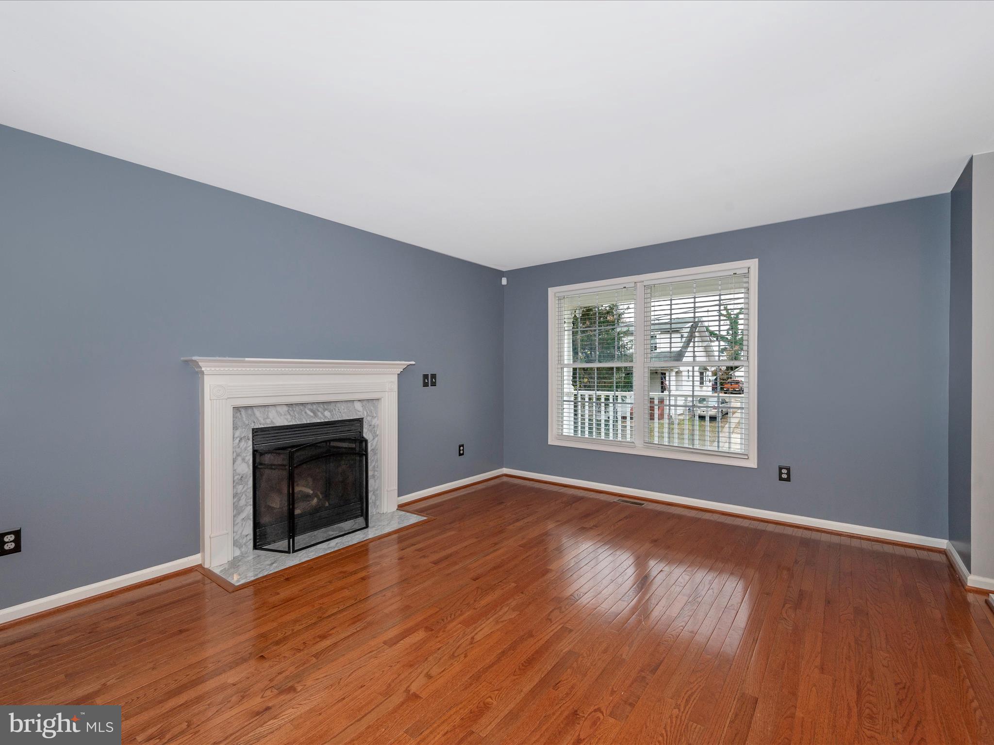 SUMMIT FARMS - Residential