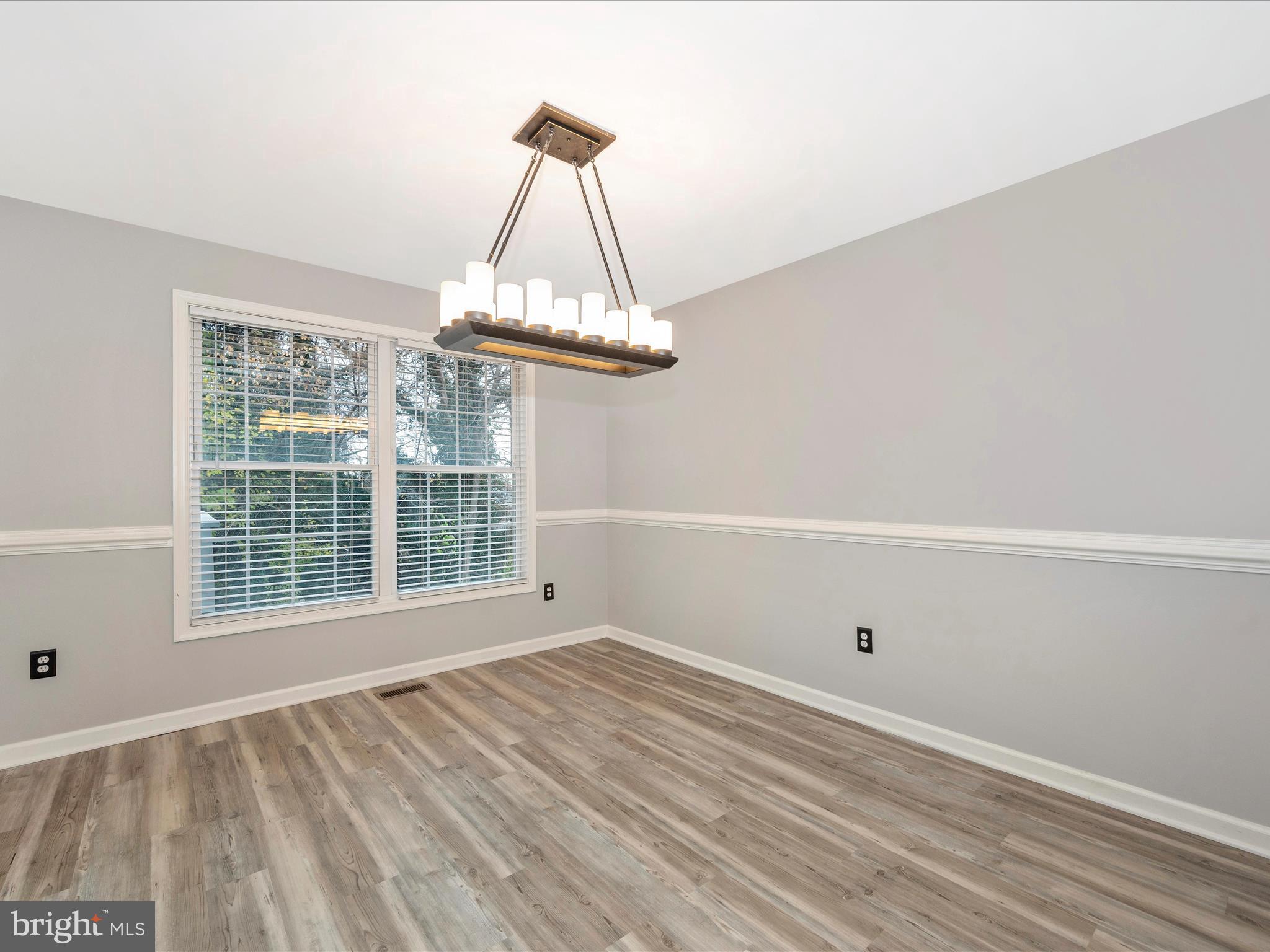 SUMMIT FARMS - Residential