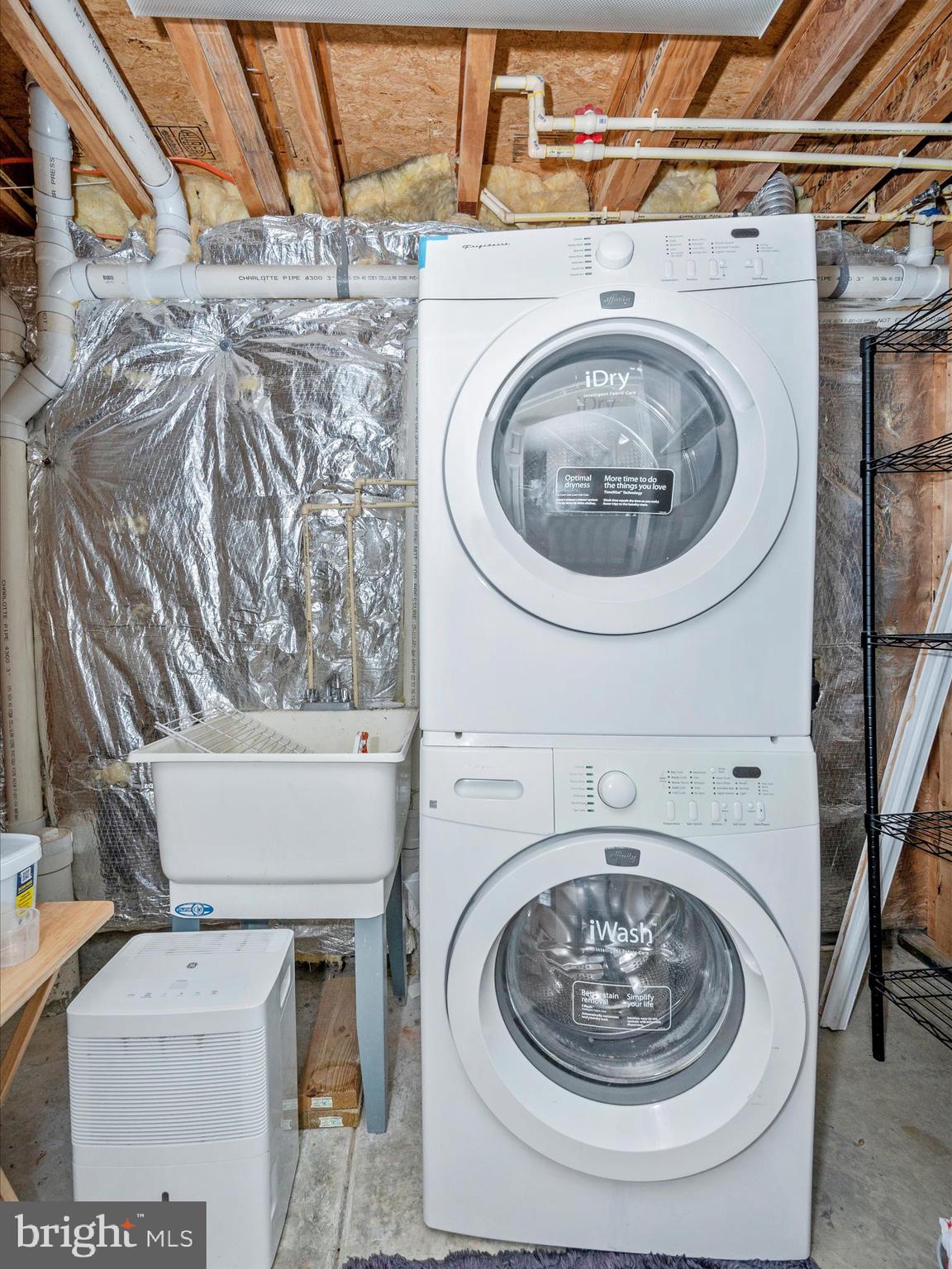 SUMMIT FARMS - Residential