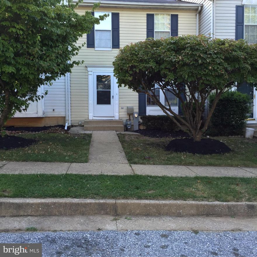 Priced to sell! Spacious TH now available with 2 oversize master bedrooms with vaulted ceilings. House has been freshly painted, new carpet thru-out, huge basement with full bathroom so can be used as a 3rd bedroom, spacious eat in kitchen with breakfast bar, new  SS appliances, new floors, new hot water tank, newer HVAC system & the list goes on. This will not last long so make your appnt today!