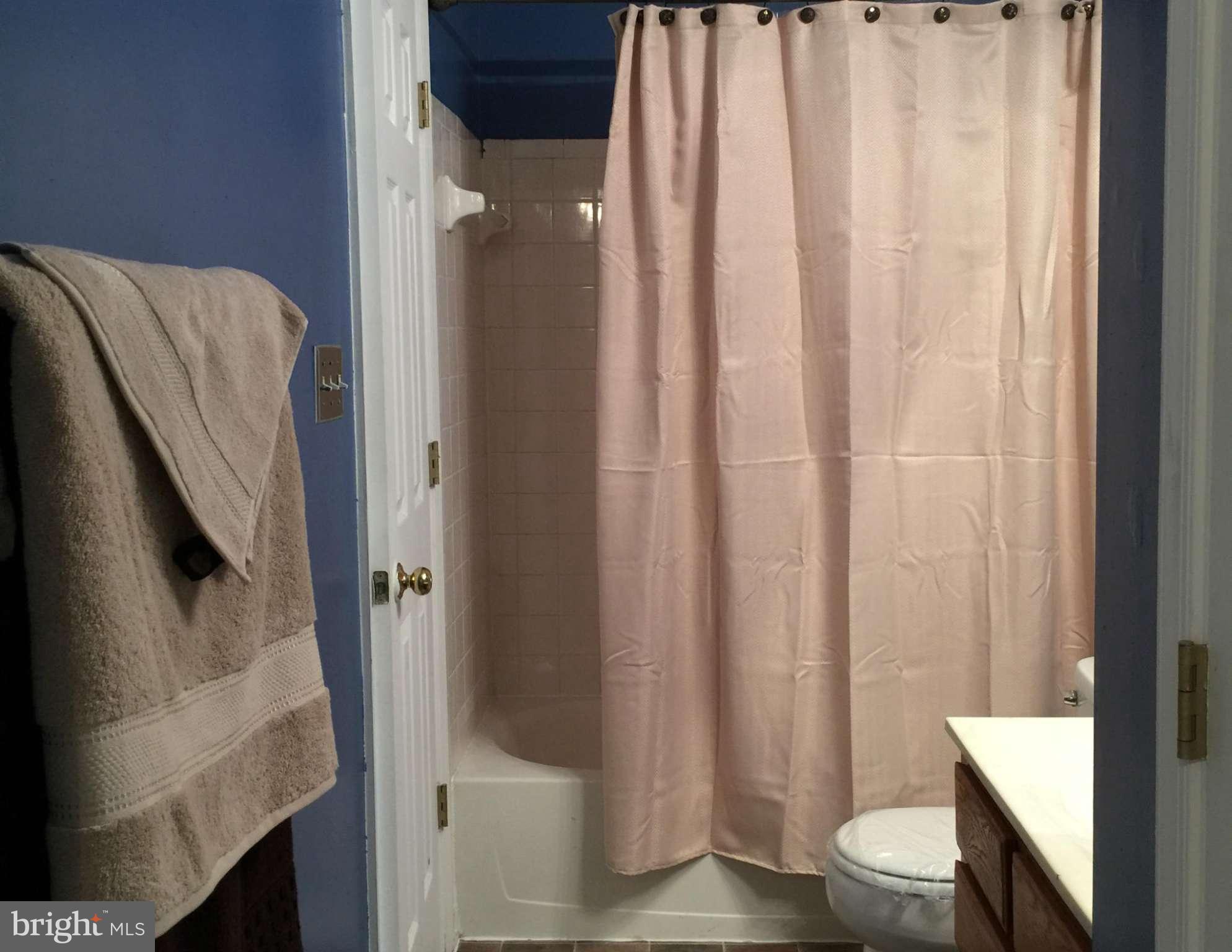 PIKESWOOD VILLAGE - Residential