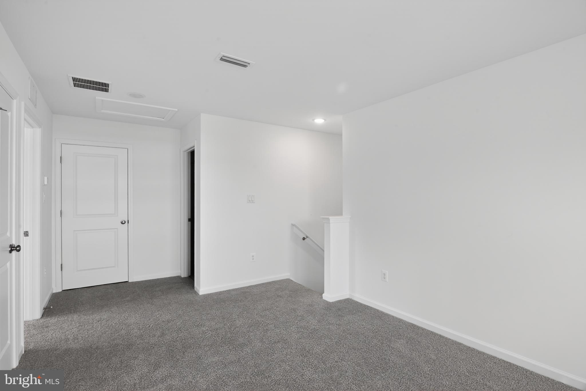 ADMIRAL'S LANDING - Residential