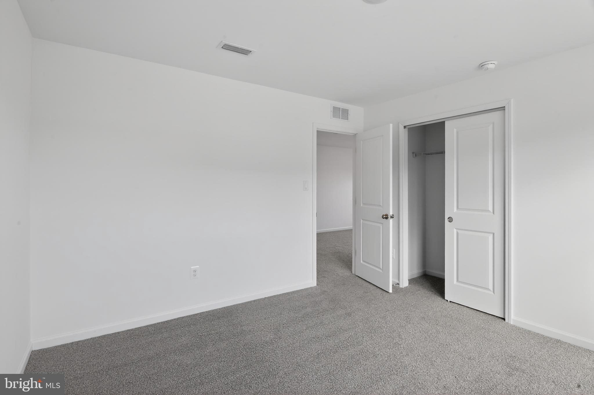 ADMIRAL'S LANDING - Residential