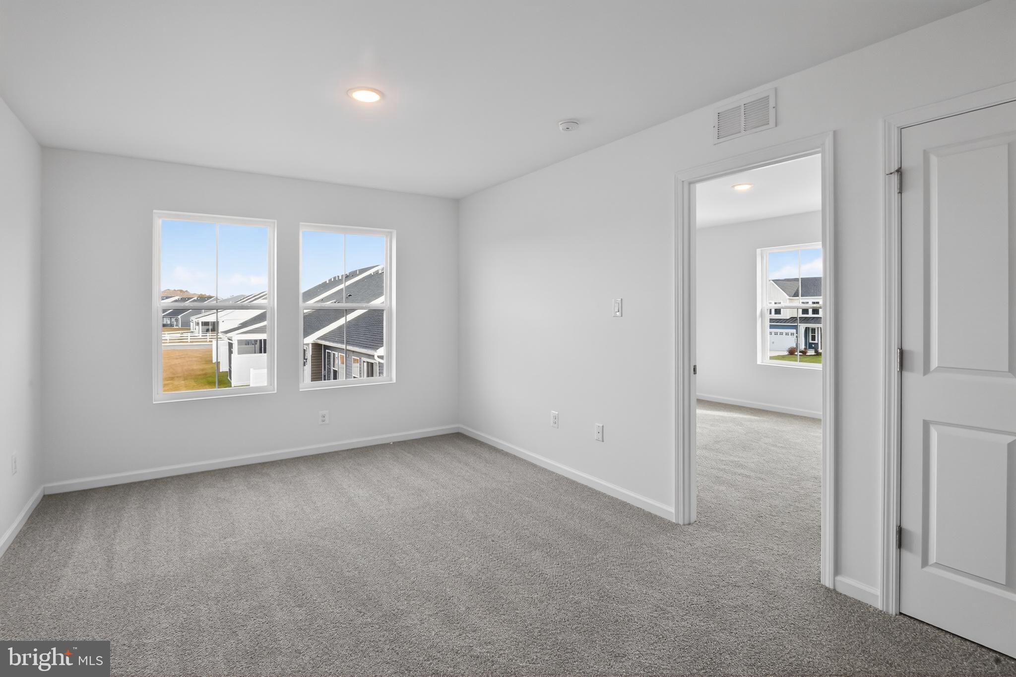 ADMIRAL'S LANDING - Residential