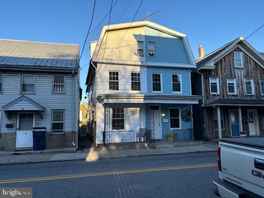 Photo of 67 N Main Street, MANHEIM, PA 17545 (MLS # PALA2061044)