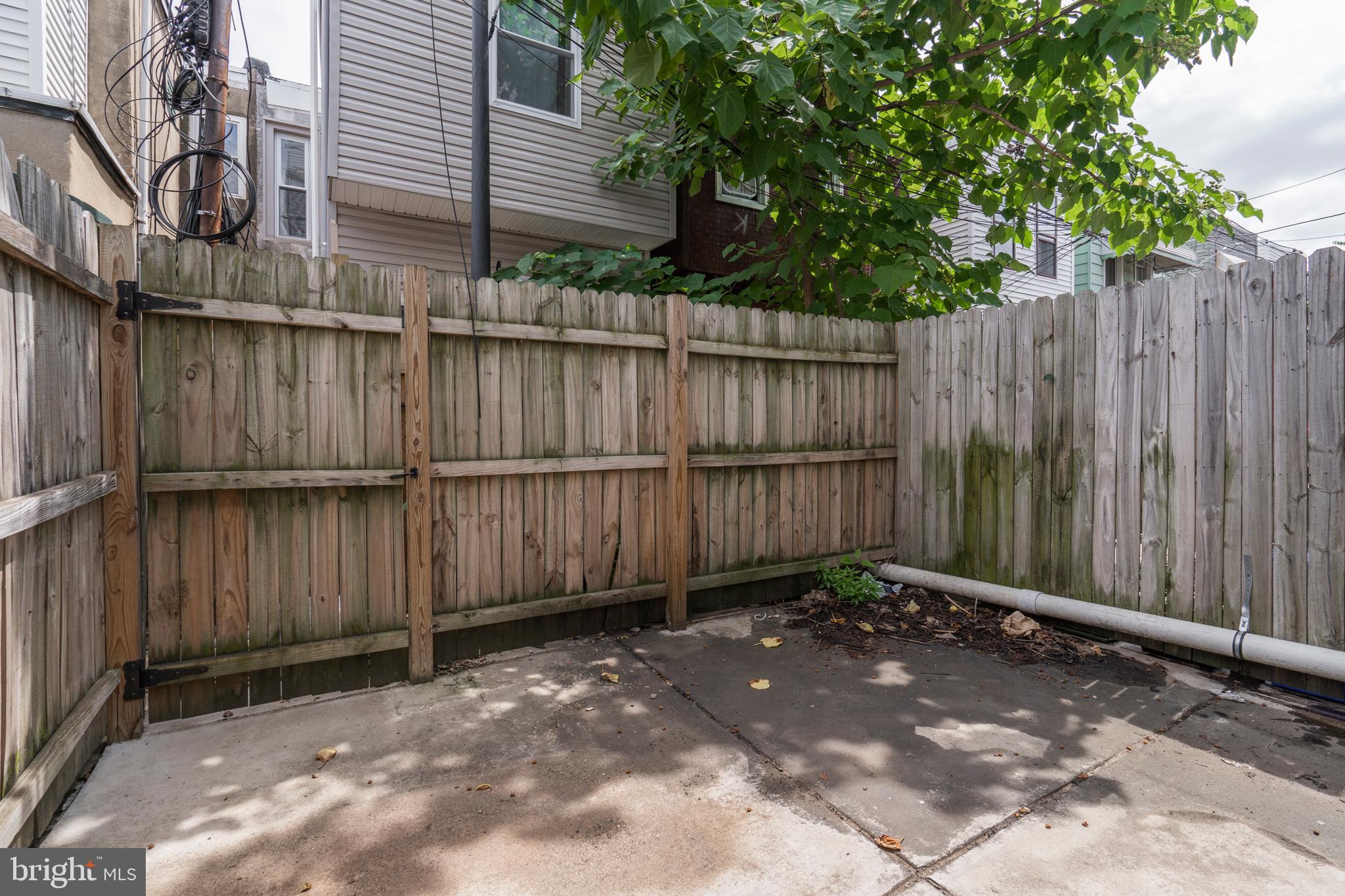 PHILADELPHIA - Residential