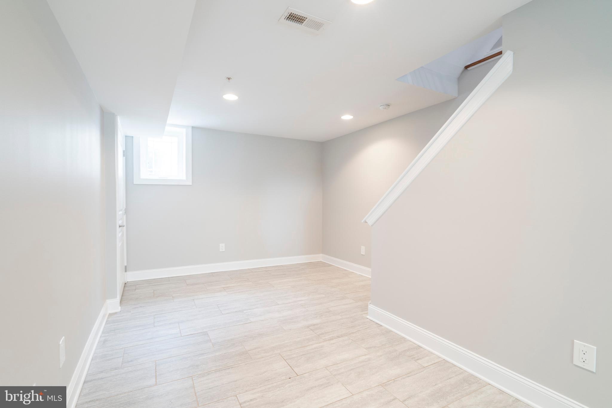 PHILADELPHIA - Residential