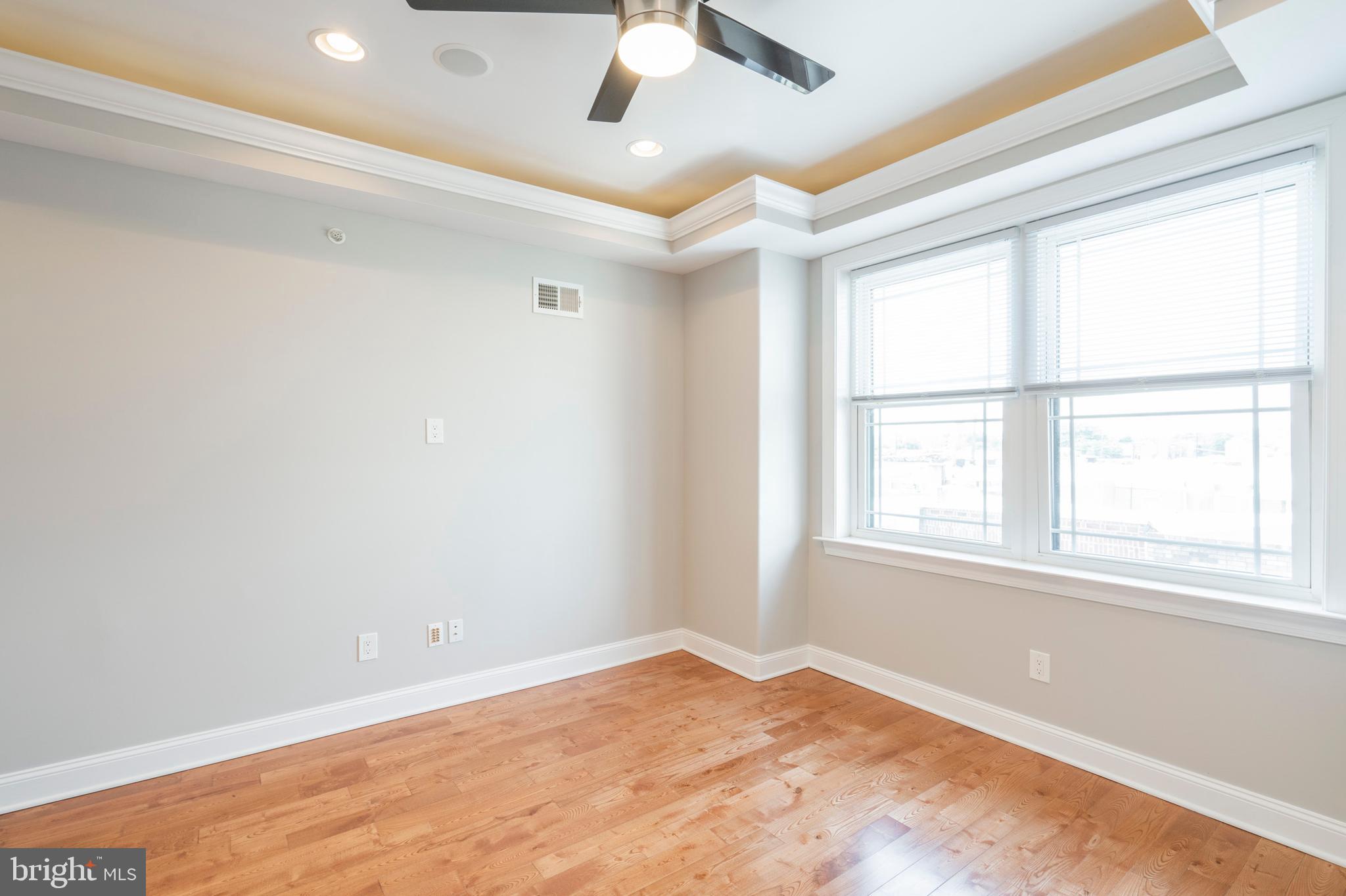 PHILADELPHIA - Residential