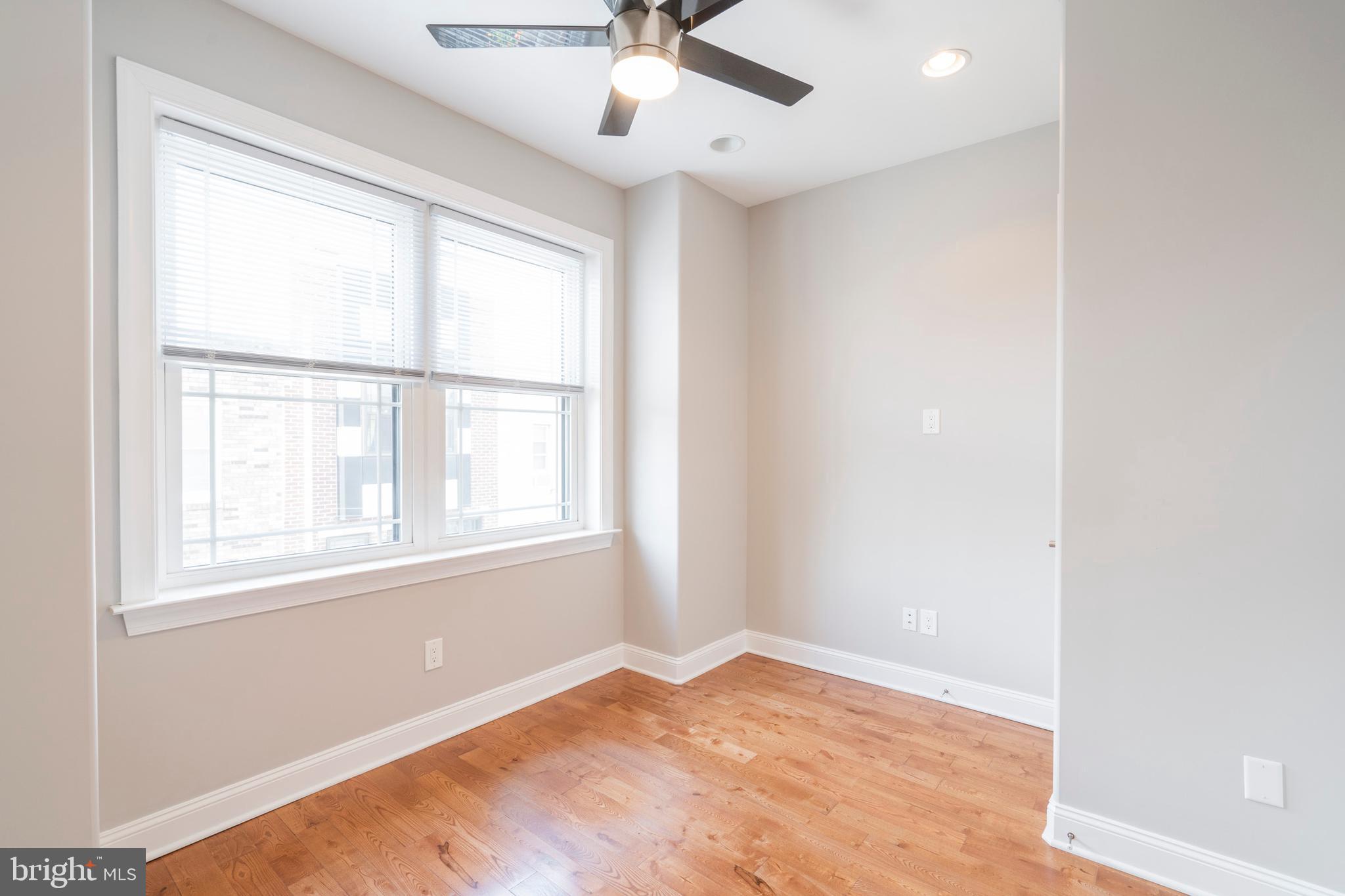PHILADELPHIA - Residential