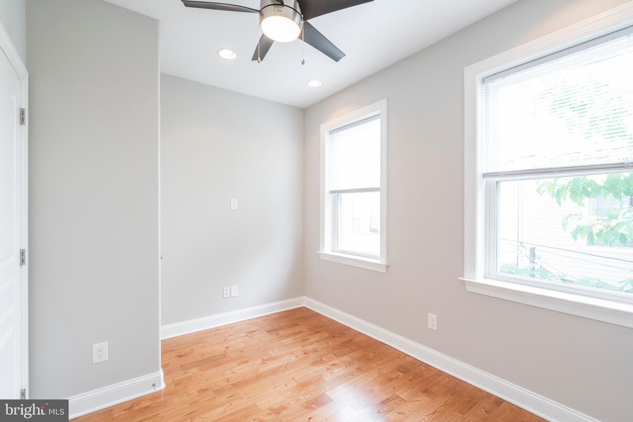 PHILADELPHIA - Residential