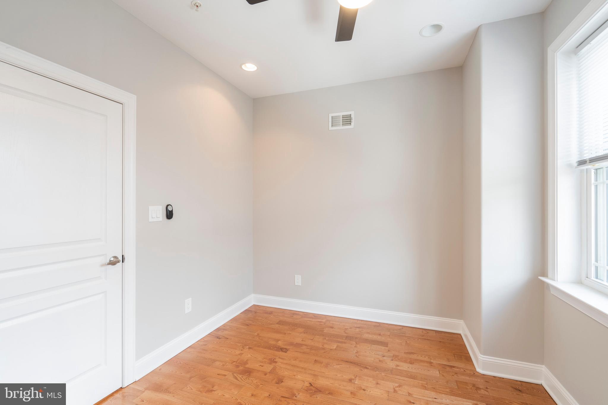 PHILADELPHIA - Residential