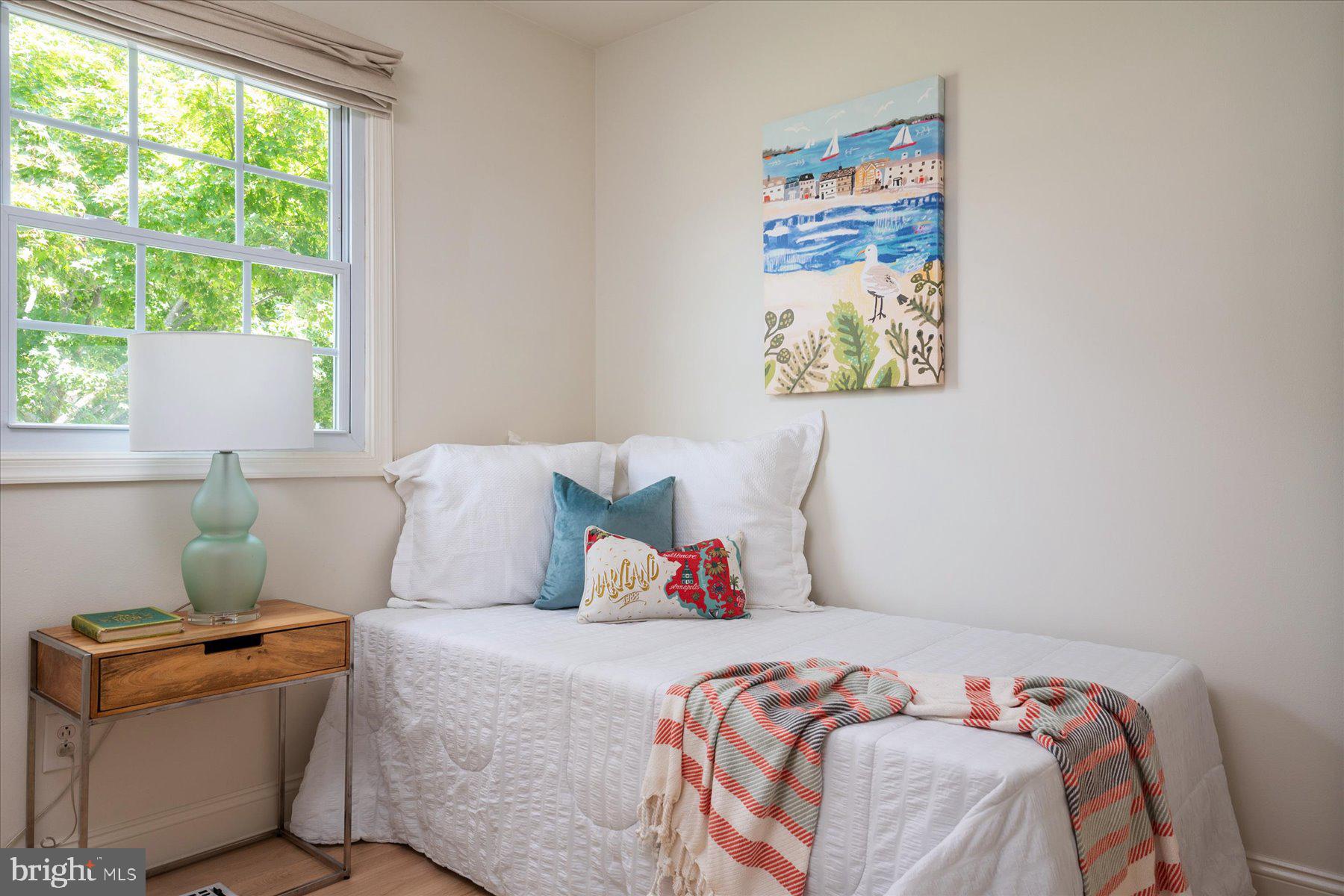 HILLSMERE ESTATES - Residential