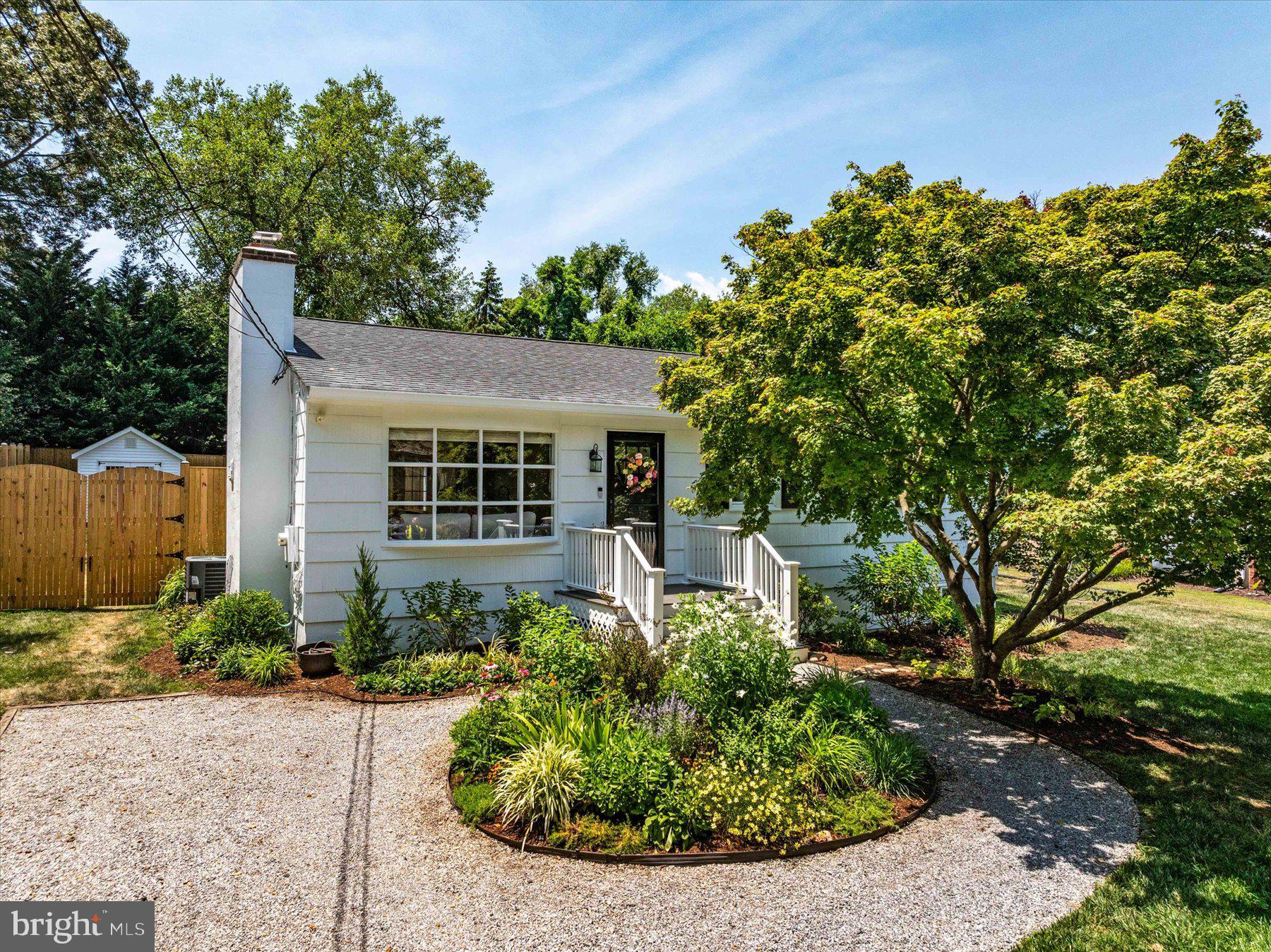 HILLSMERE ESTATES - Residential