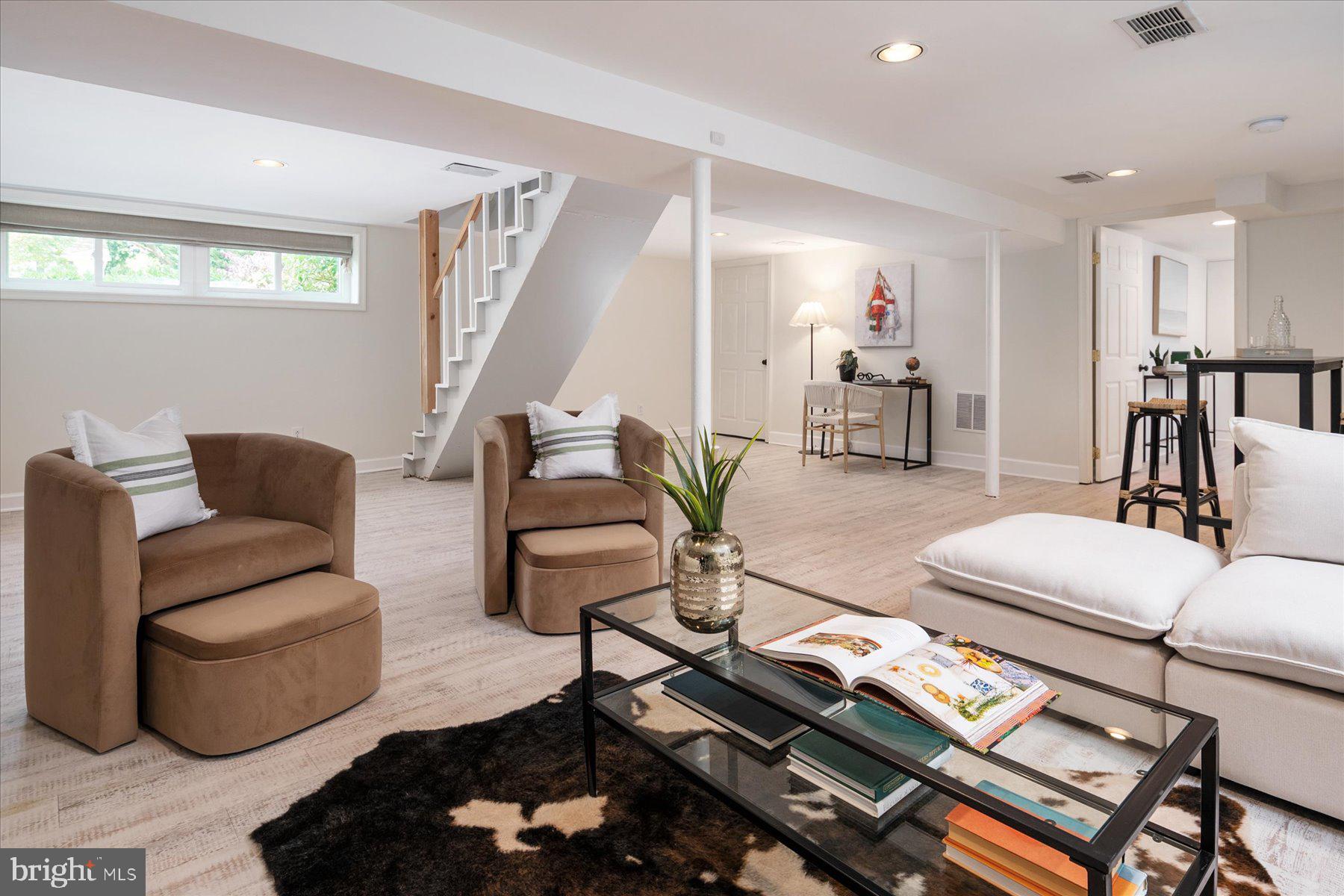 HILLSMERE ESTATES - Residential