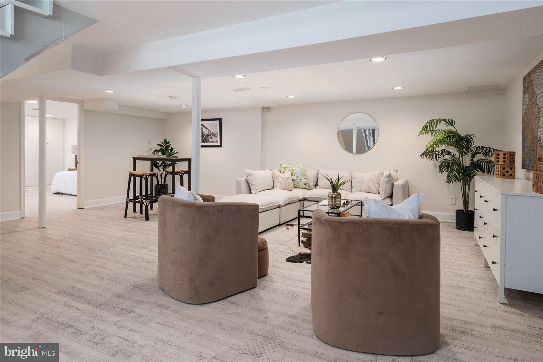 HILLSMERE ESTATES - Residential