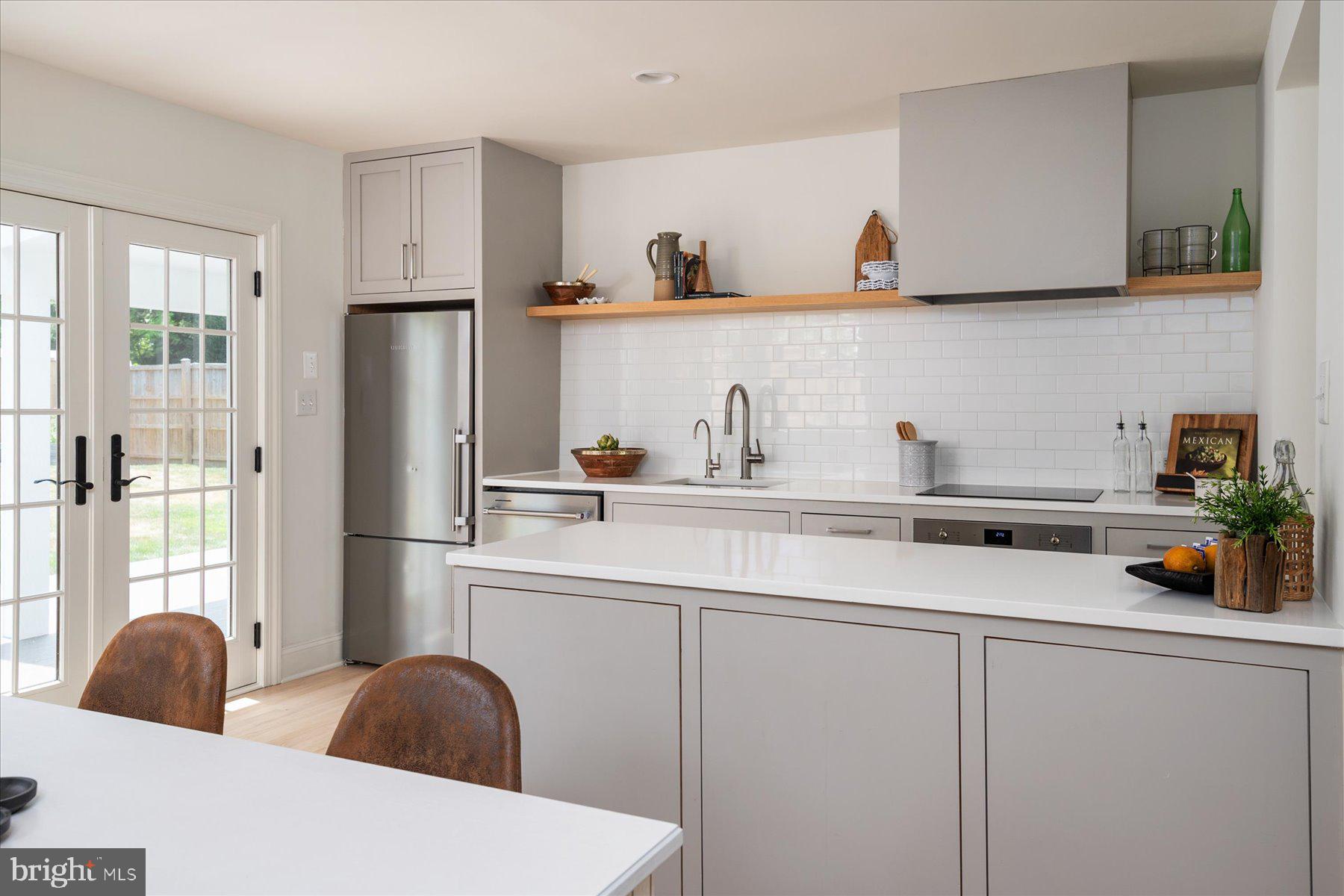 HILLSMERE ESTATES - Residential