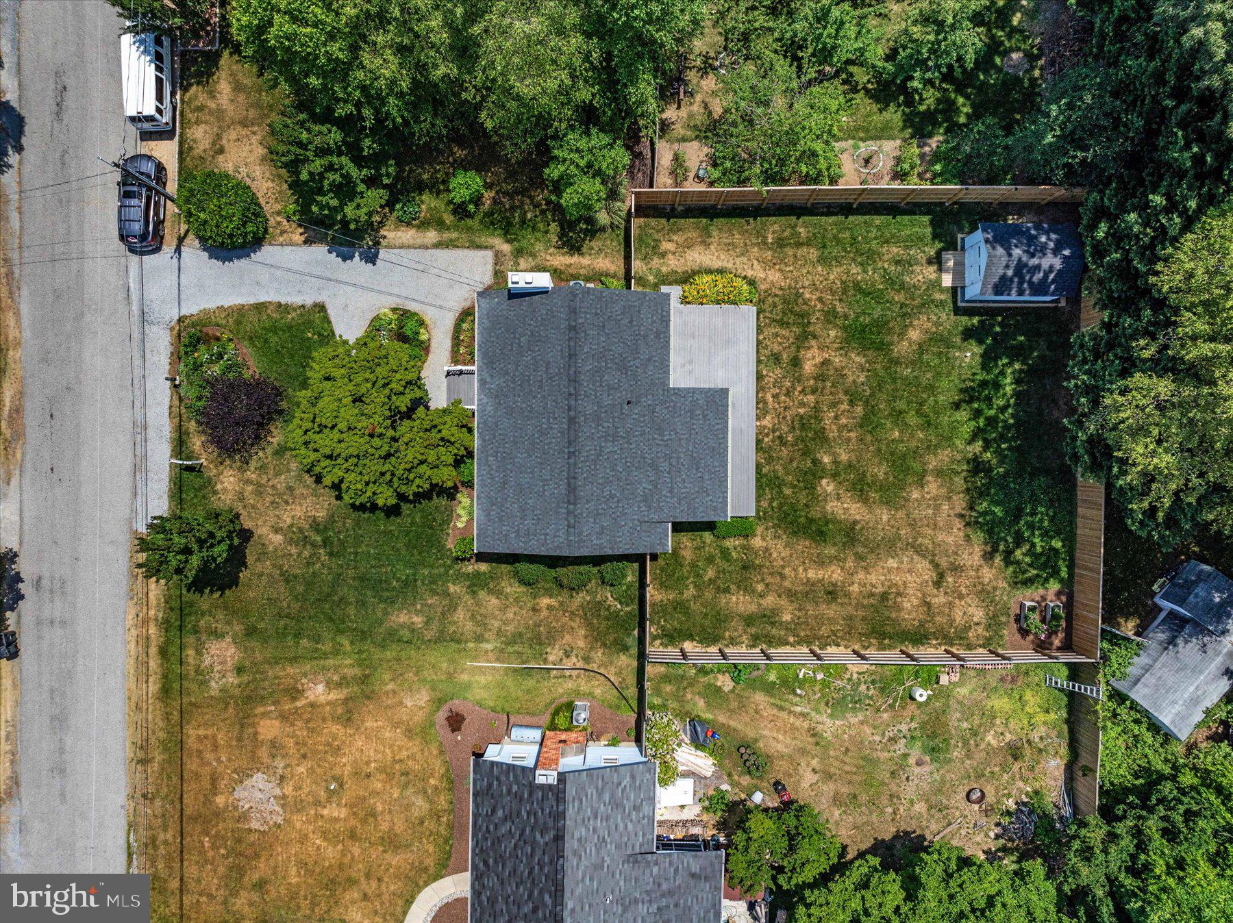 HILLSMERE ESTATES - Residential