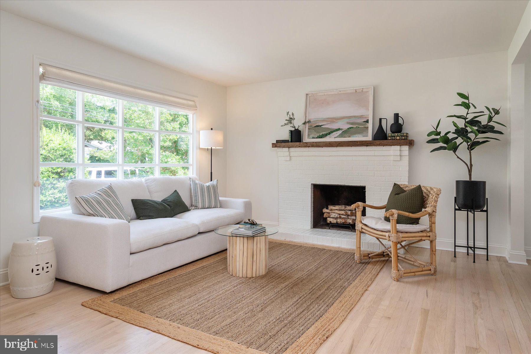 HILLSMERE ESTATES - Residential