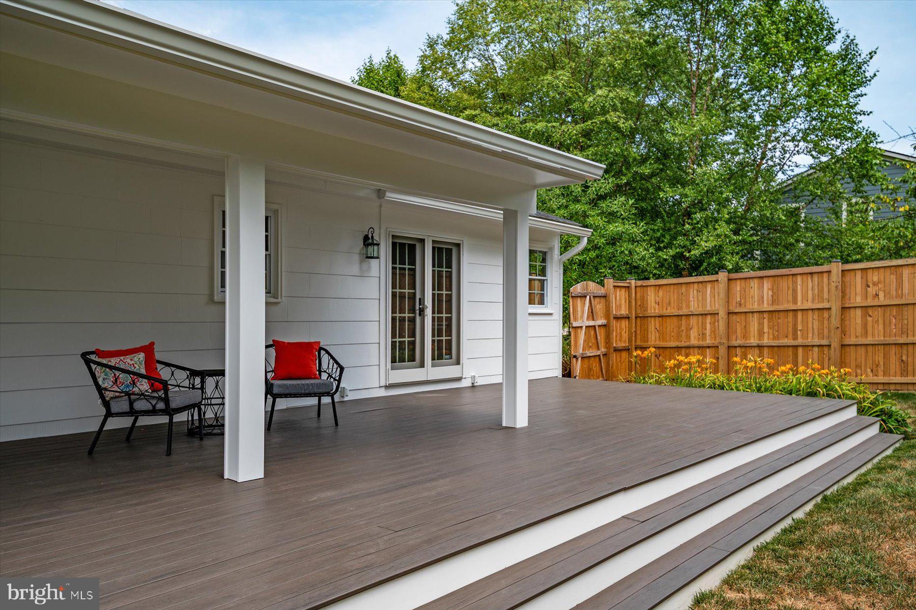 HILLSMERE ESTATES - Residential