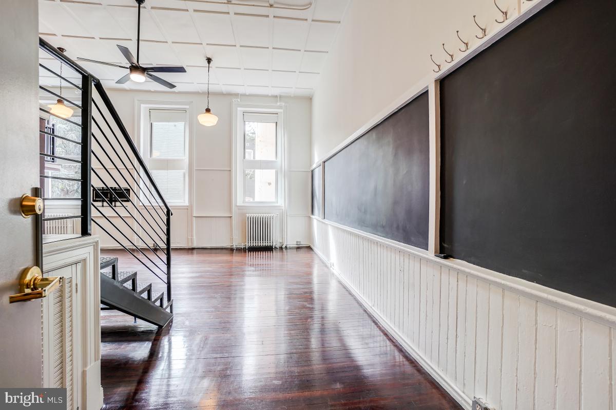 1375 MARYLAND AVENUE NE F