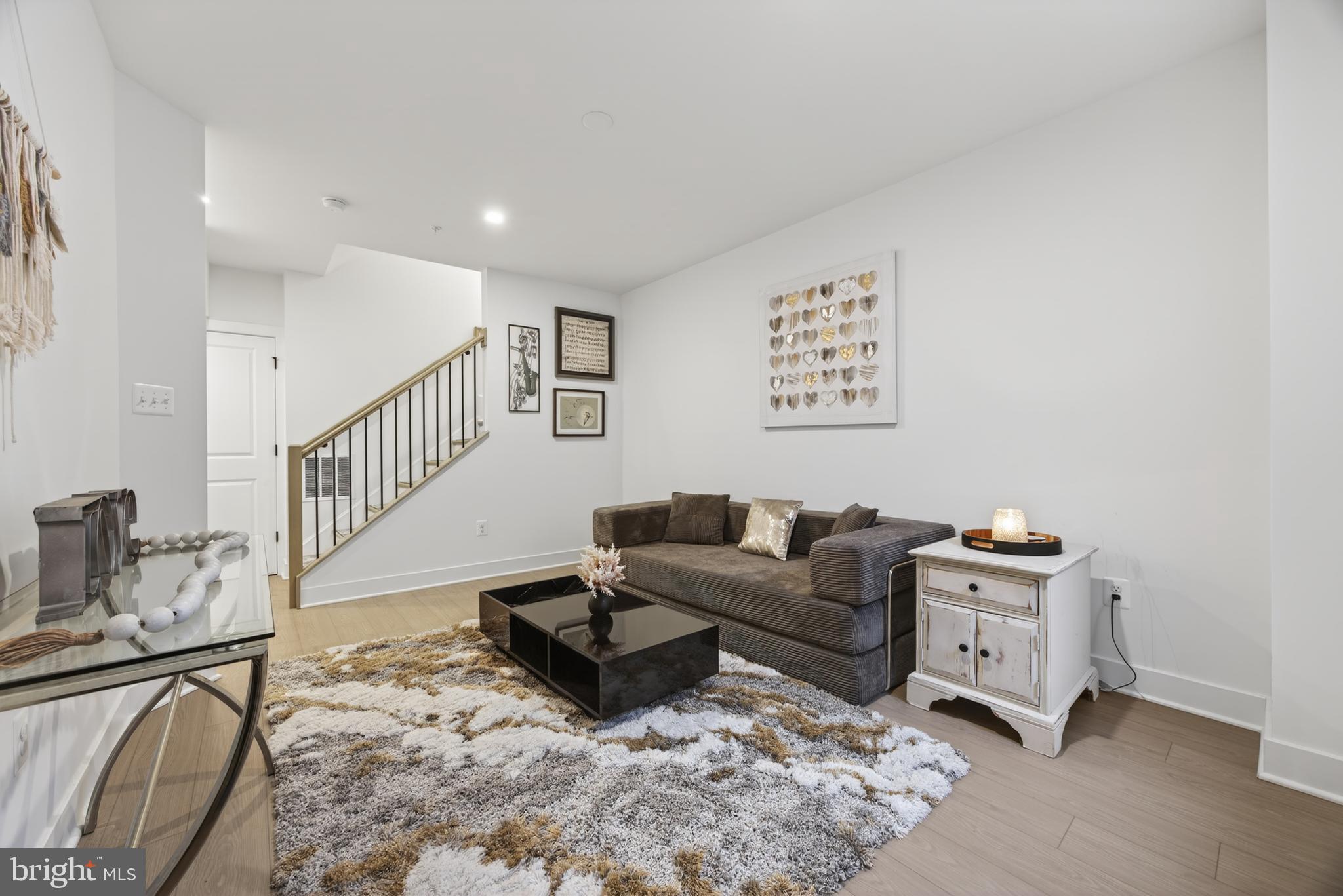 THE GROVE - Residential