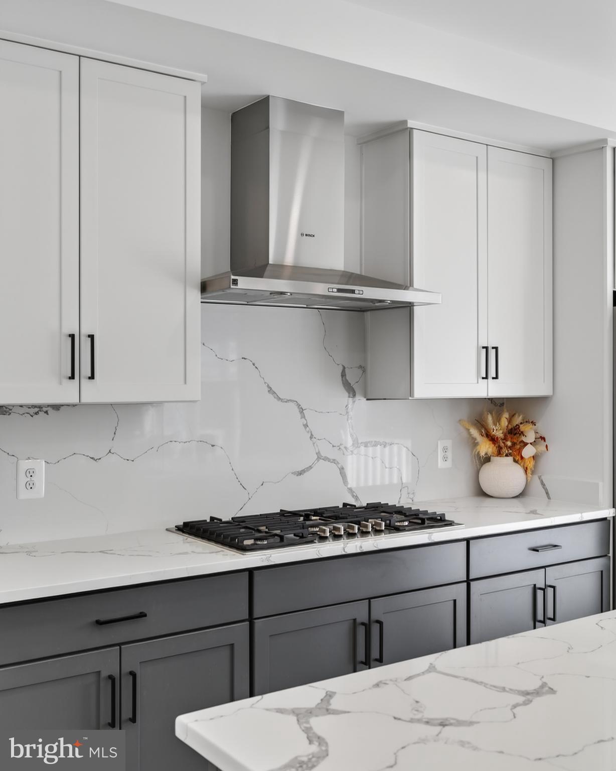 THE GROVE - Residential